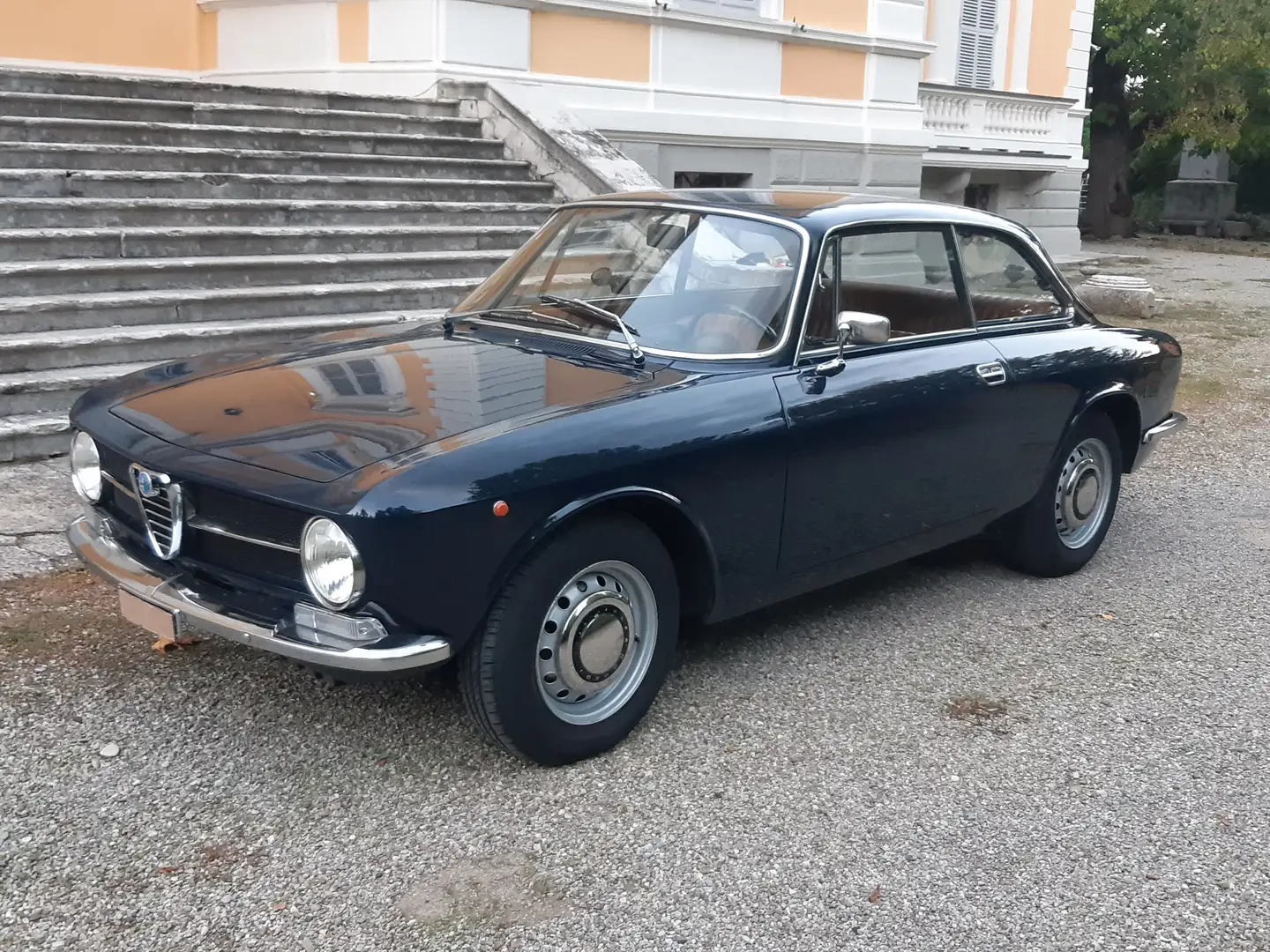 Alfa Romeo GT 1300 Junior Azul - 1