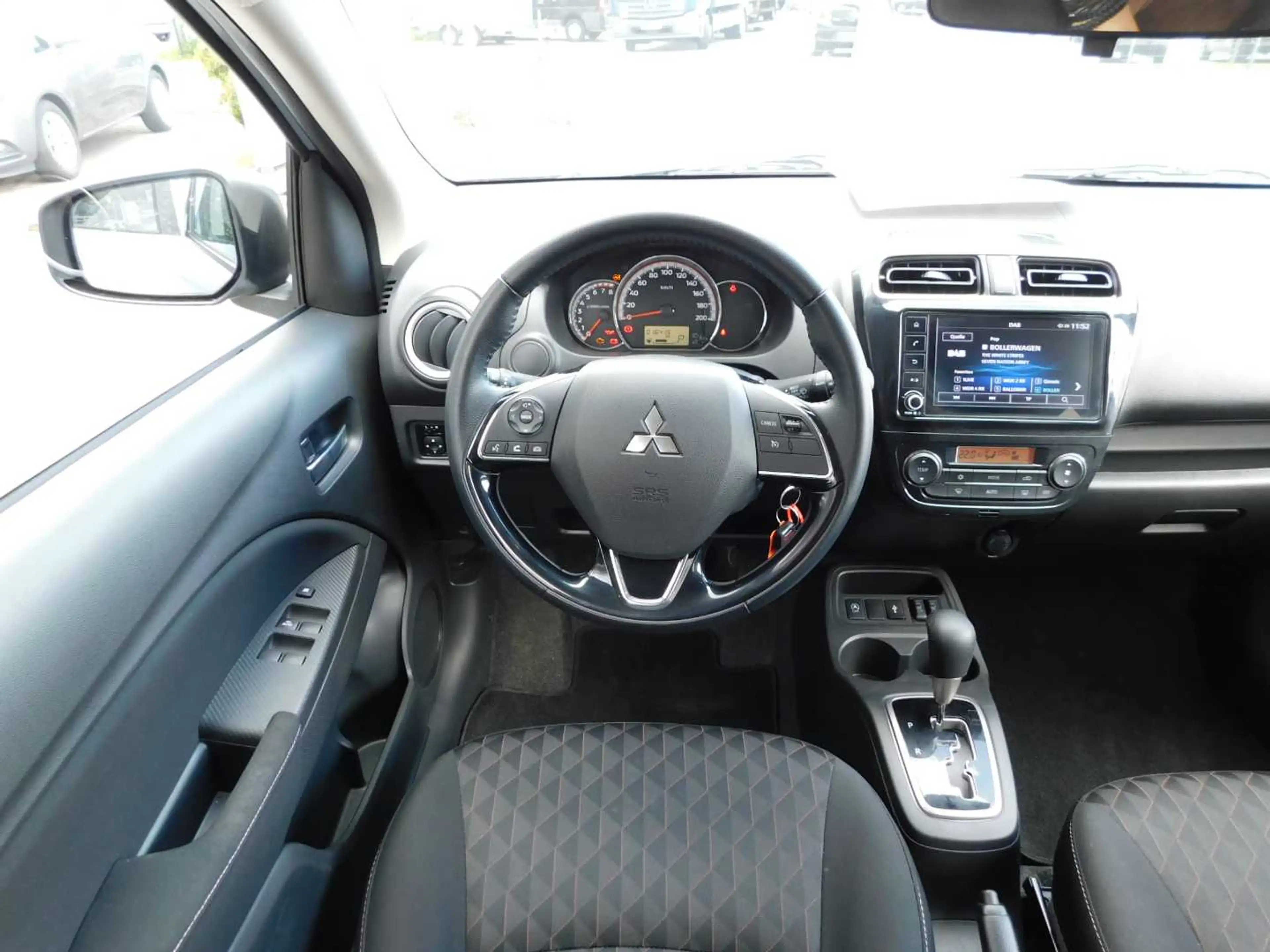 Mitsubishi Space Star Spirit+ 1.2 **AUTOMATIK** — photo 8