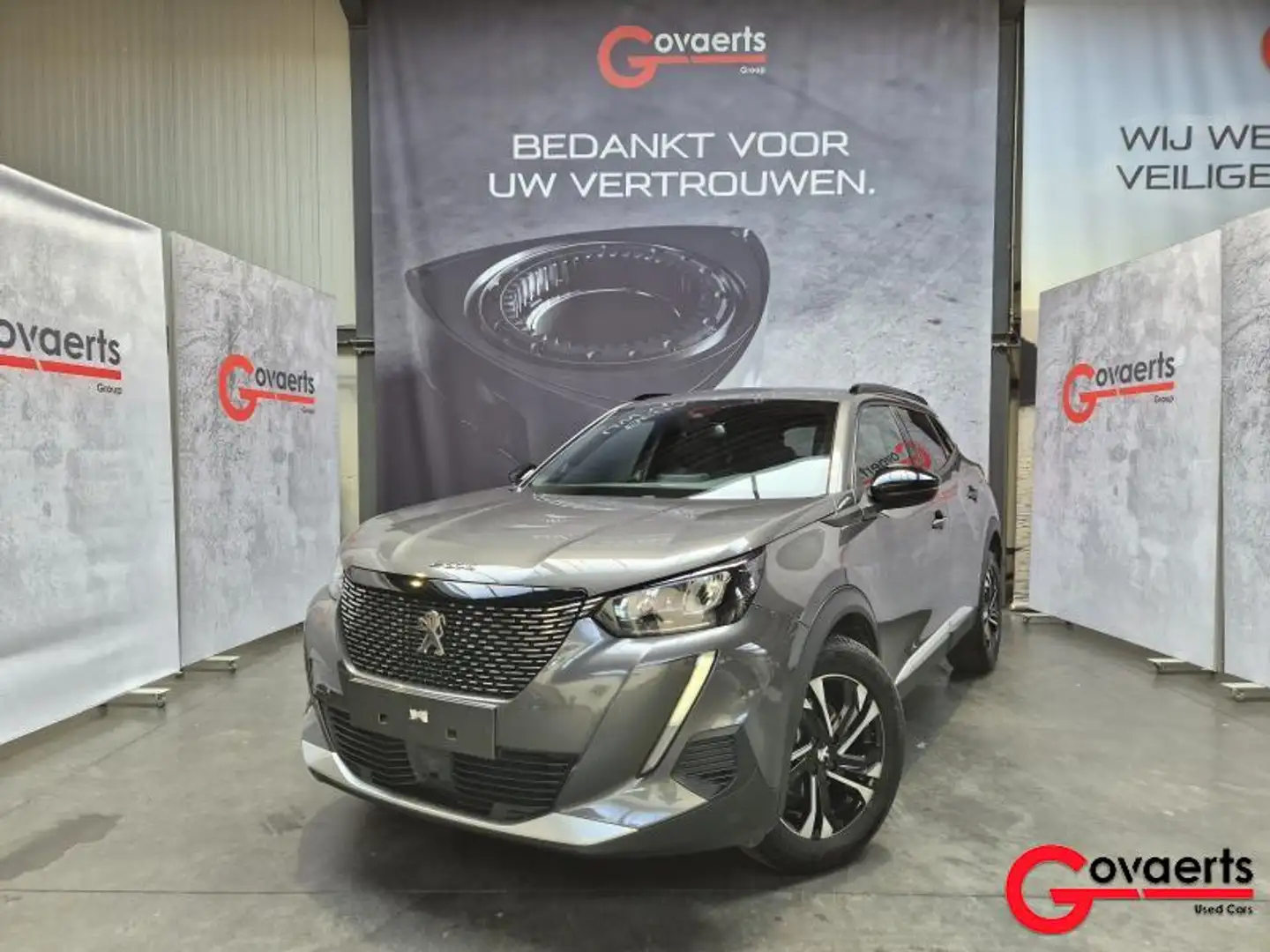 Peugeot 2008 Gt line Gris - 1