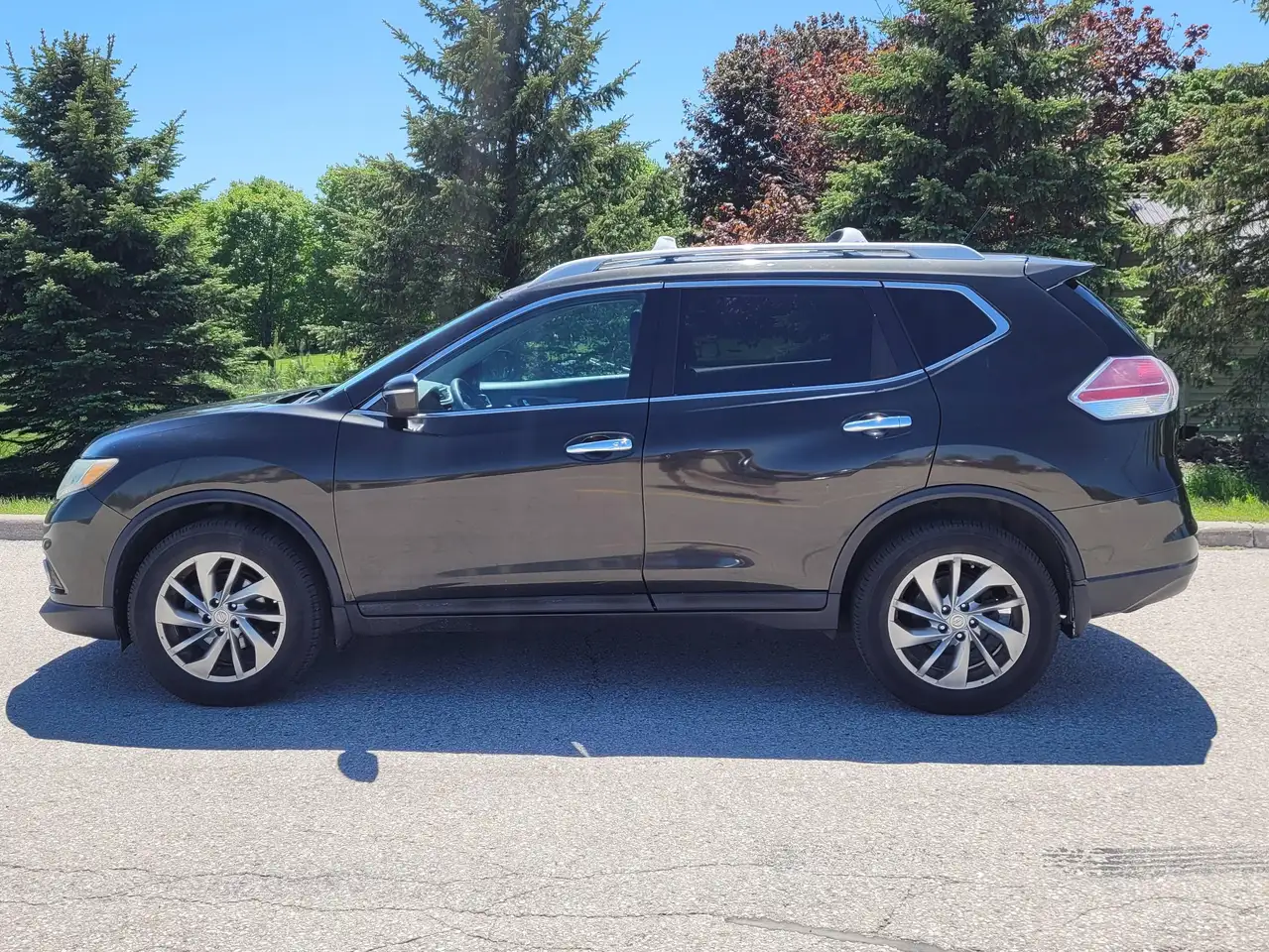 Nissan Rogue fotografie Nissan Rogue