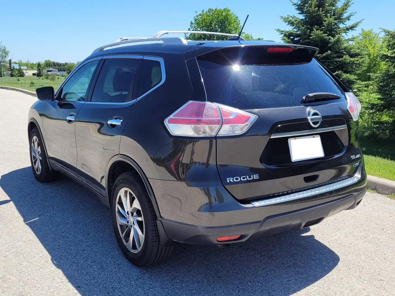 Nissan Rogue fotografie Nissan Rogue