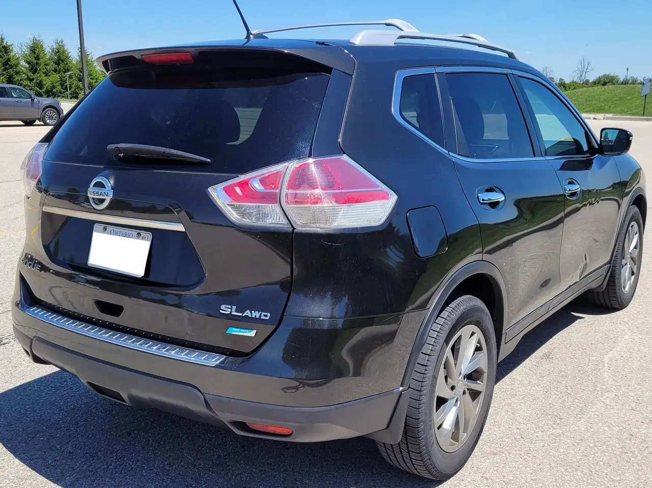 Nissan Rogue fotografie Nissan Rogue