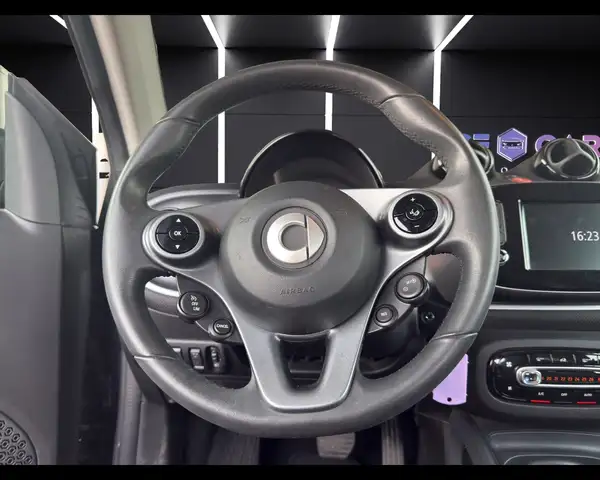 Smart Fortwo view 11