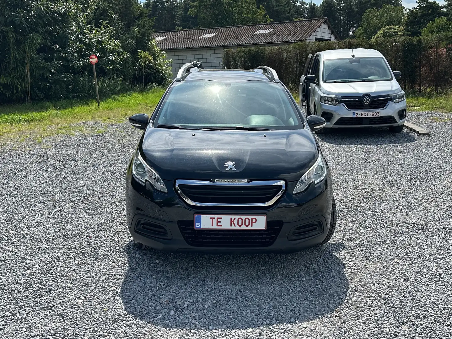 Peugeot 2008 2008 PureTech 82 Access Zwart - 2