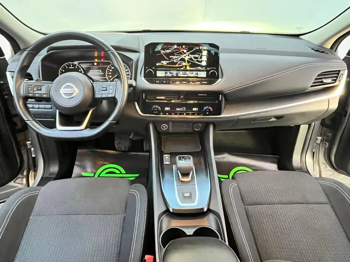 Nissan Qashqai MHEV 158 CV XtronicLED360°CARPLAY17' Gris - 2