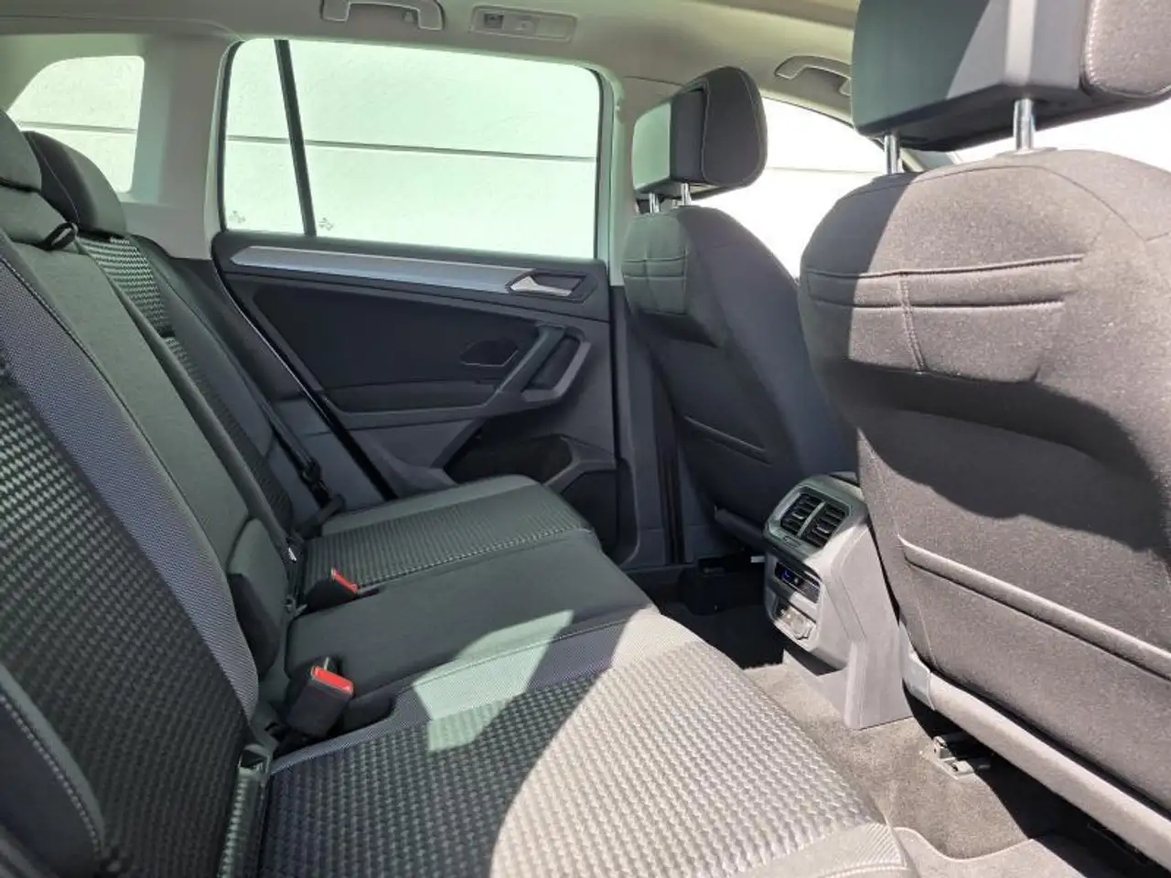 Volkswagen Tiguan Active 1.5 Tfsi 150ch DSG, миниатюра 22