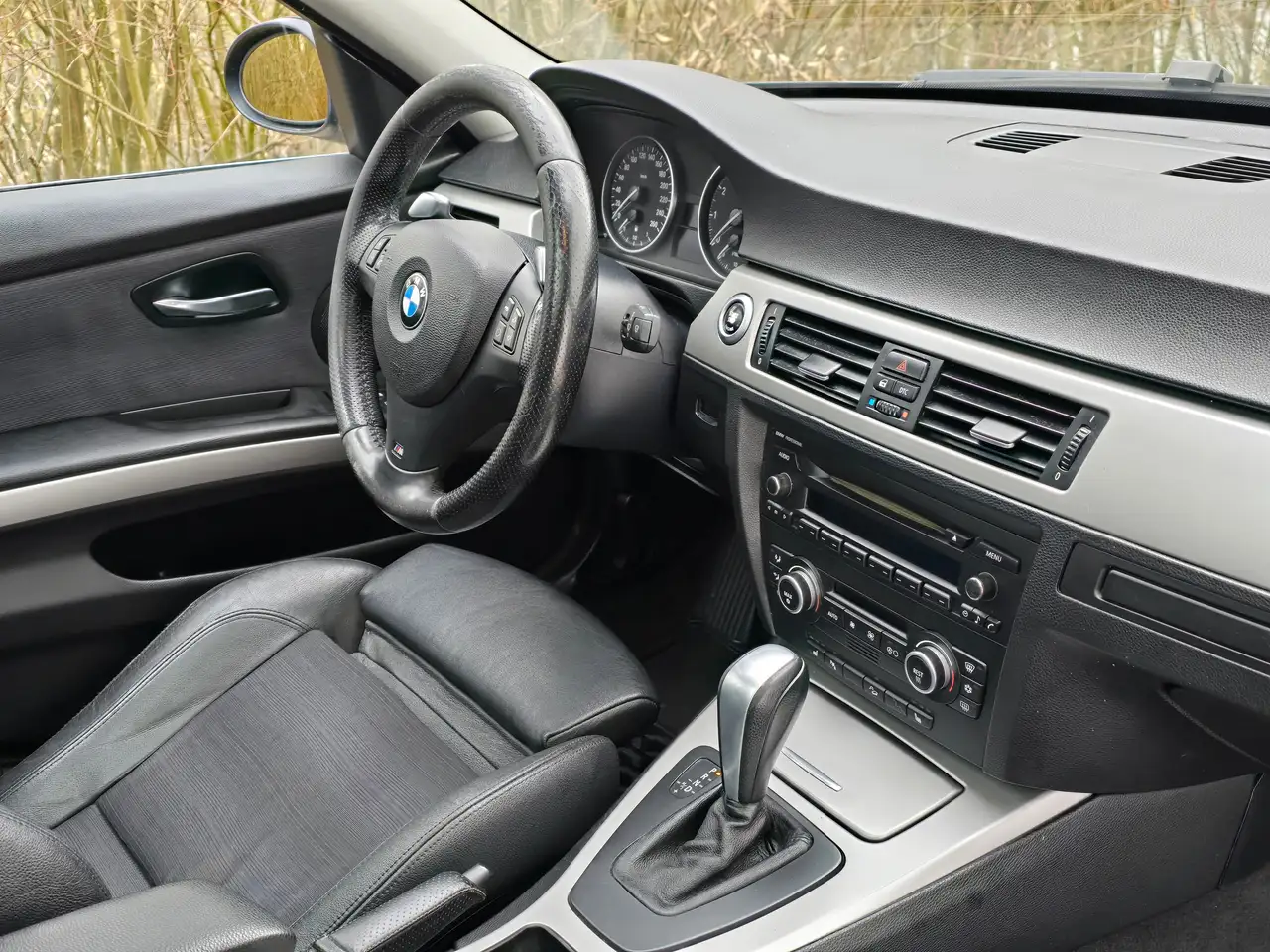 BMW 325 i xDrive Top – Bild 23