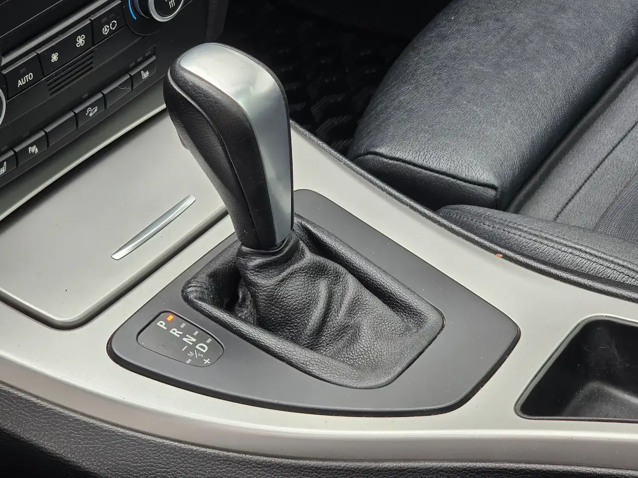 BMW 325 i xDrive Top – Bild 17