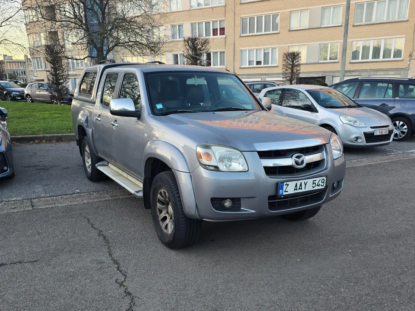 Mazda BT-50 2.5 Turbo CDVi 16v 4WD Active Grau - 1