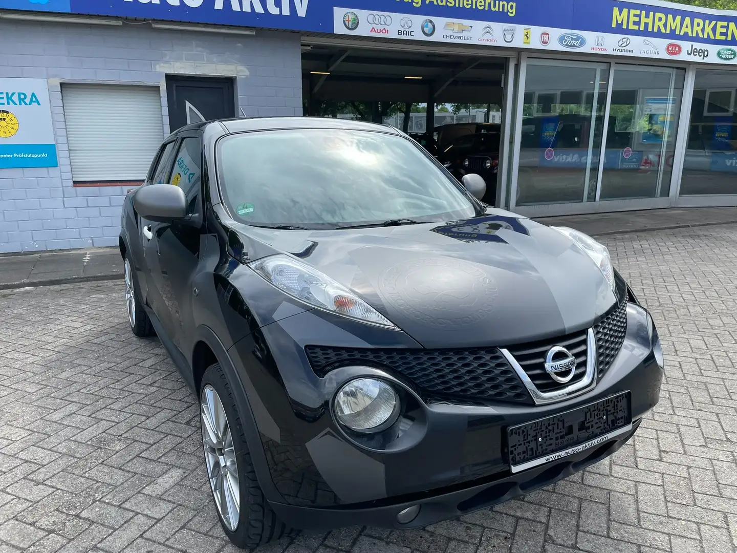 Nissan Juke Ministry of Sound Schwarz - 2