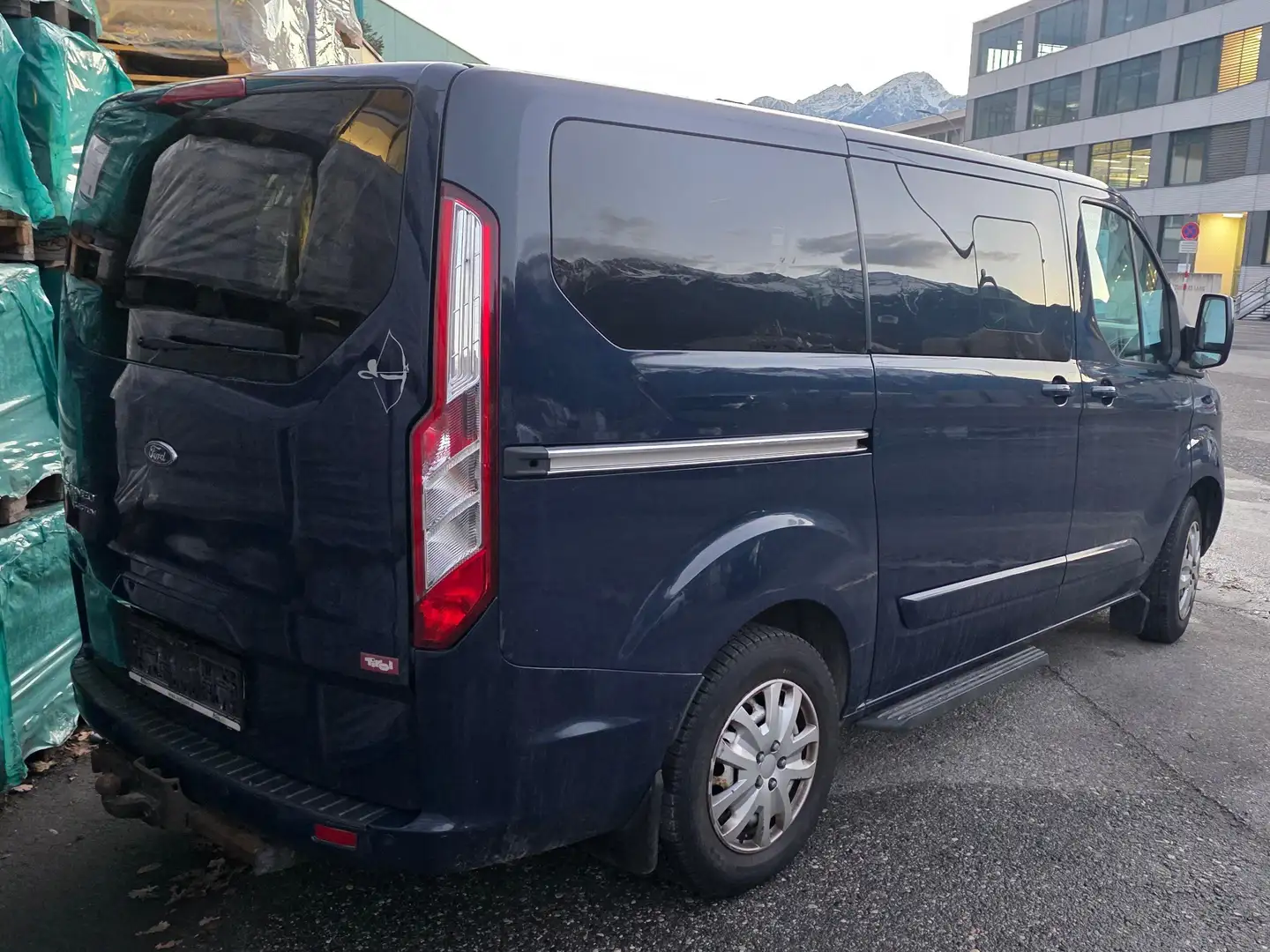 Ford Tourneo Custom Transit Custom 2,0 TDCI L1H1 340 Trend Trend Blau - 2