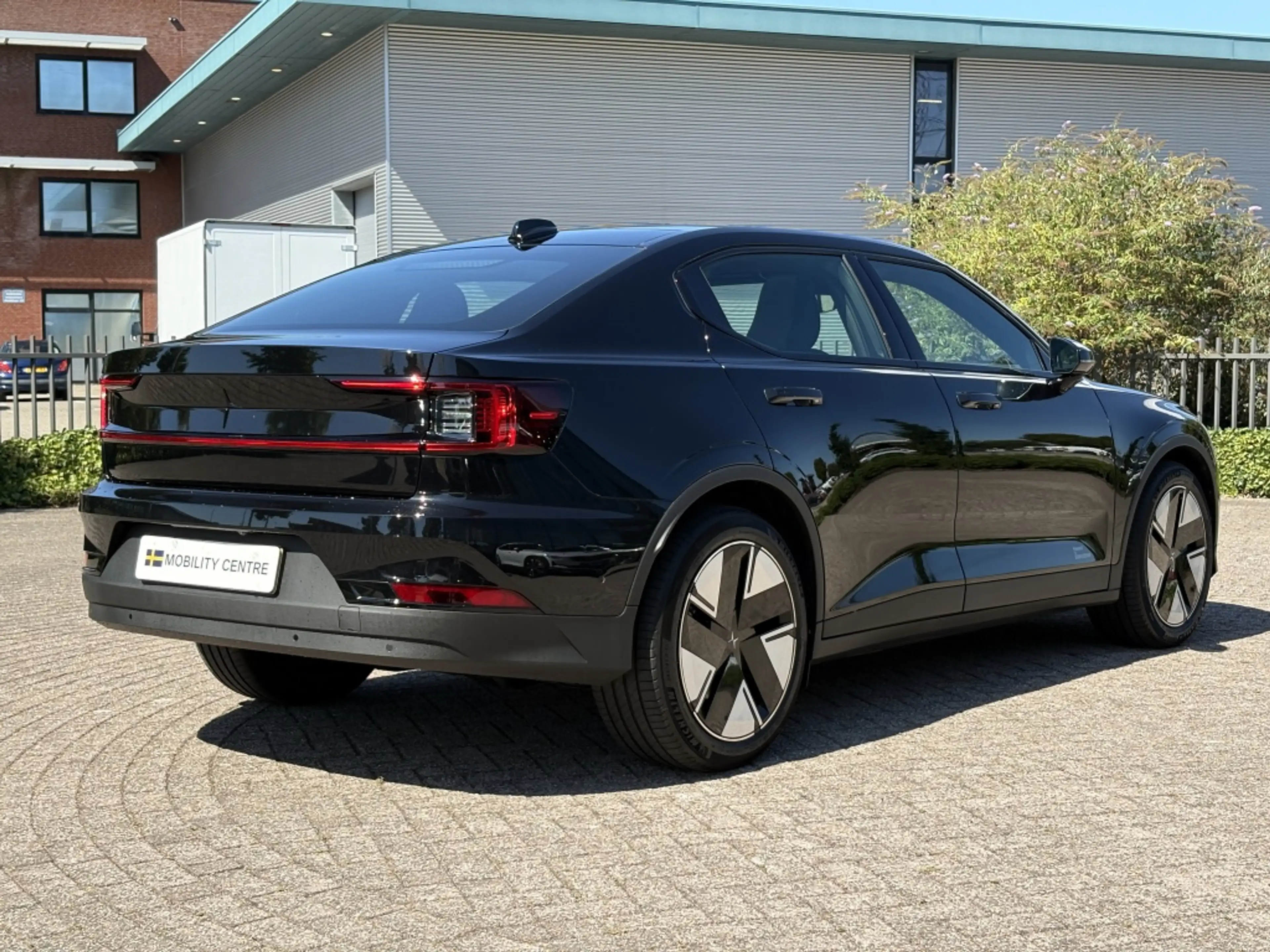 Polestar 2 Long range Single motor 82 kWh | Pilot, Plus & Cli — photo 5