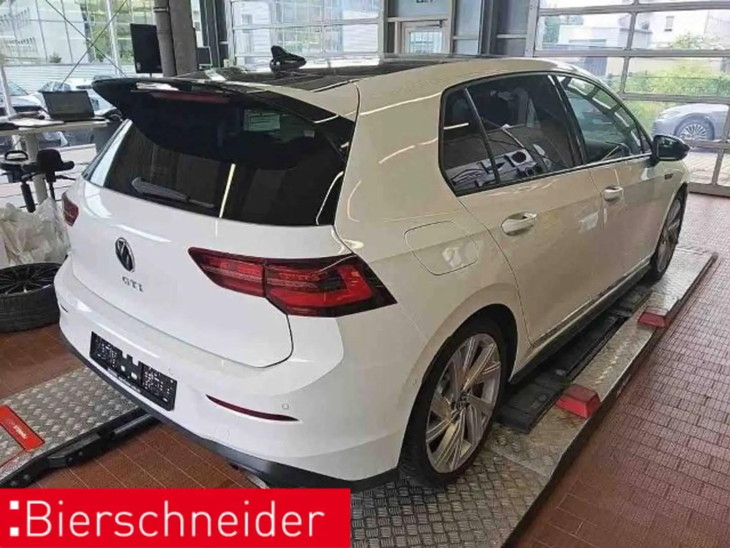 Volkswagen Golf GTI Golf 8 GTI 2.0 TSI DSG Clubsport 45 AKRA V/MAX P Weiß - 2