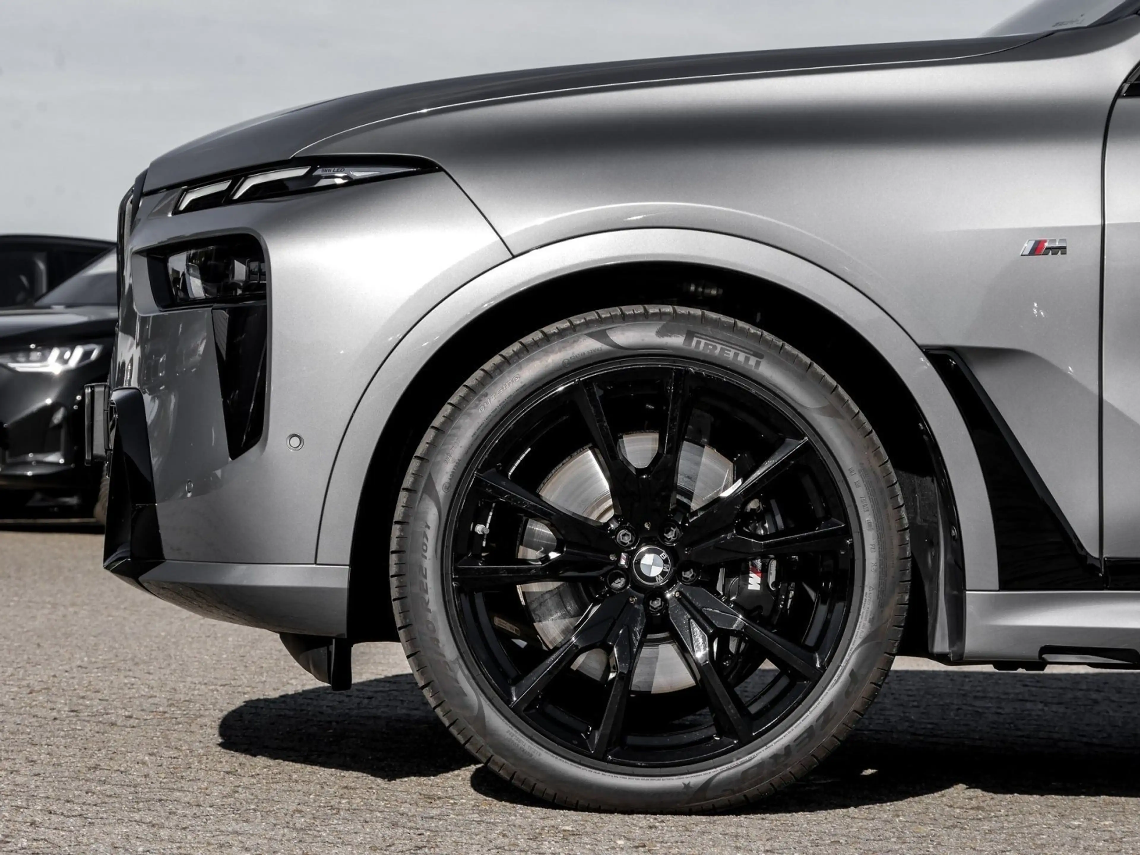 BMW X7 xDrive40d — photo 6