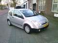 Citroen C2 1.1i Ligne Prestige Grijs - thumbnail 2
