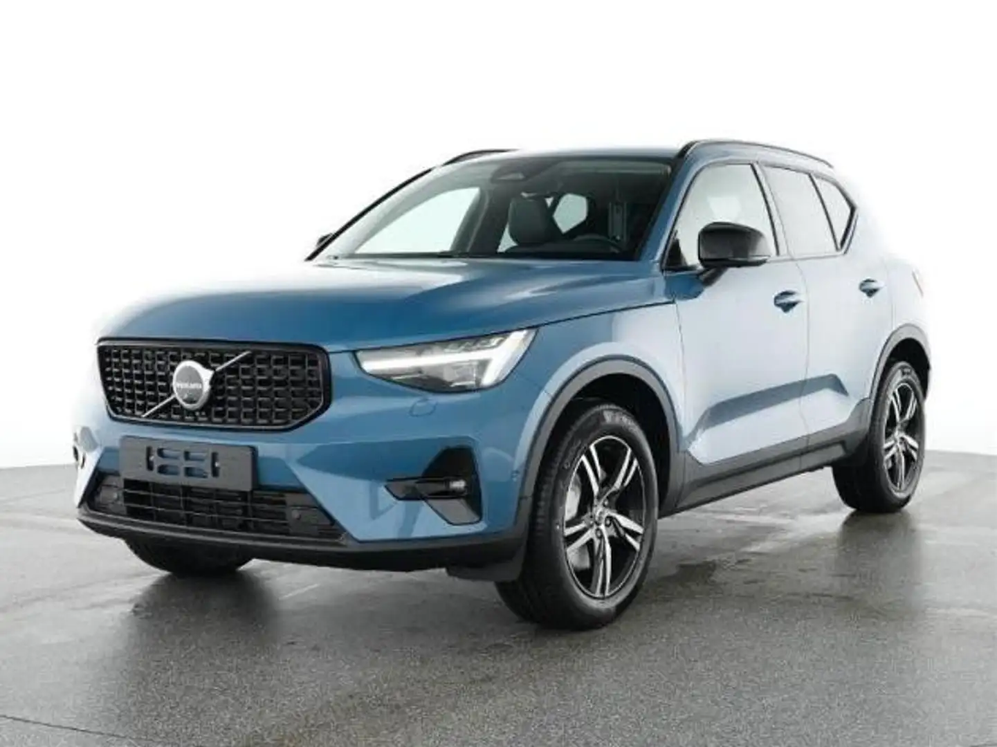 Volvo XC40 B4 Benzin 2WD Plus Dark DKG/Panorama/Leder Blau - 1