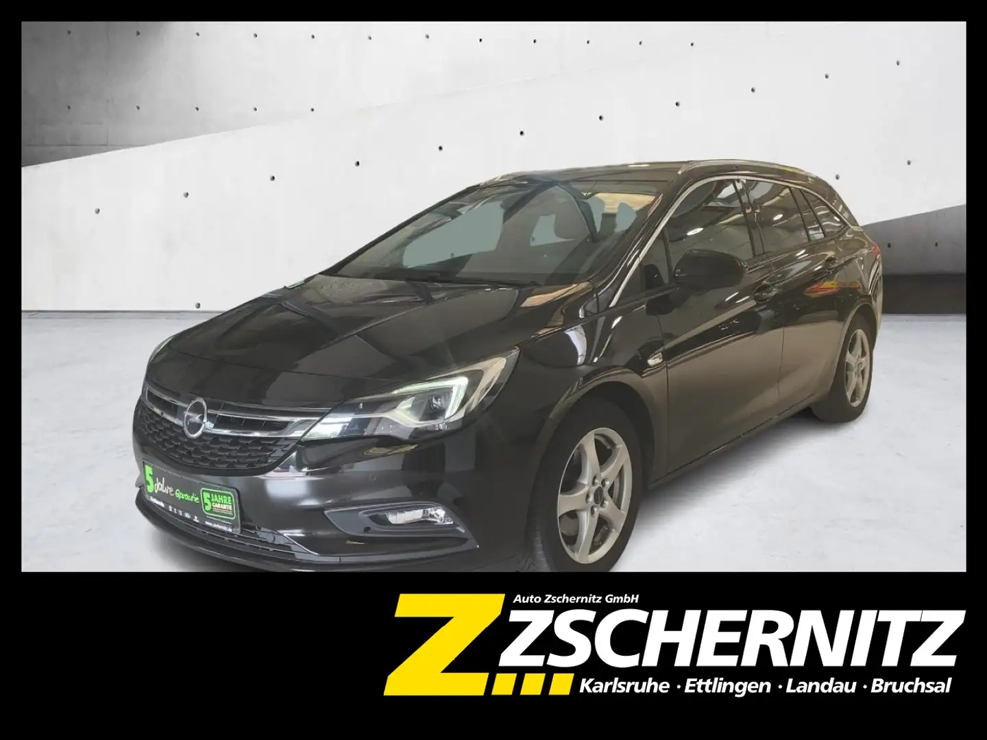 Opel Astra K Sports Tourer 1.6 CDTI INNOVATION ACC Noir - 1