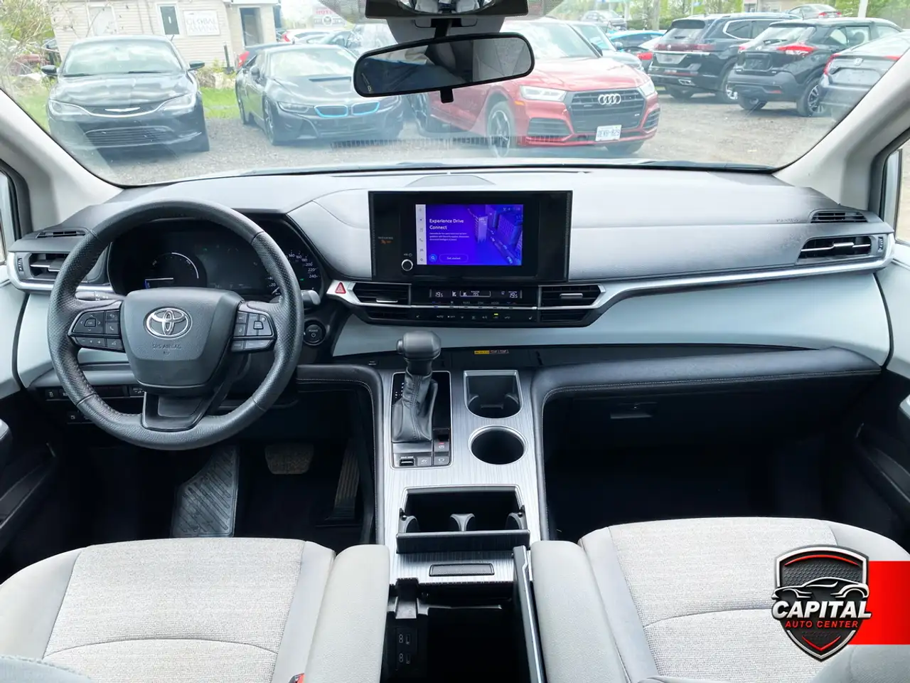 Toyota Sienna photo Toyota Sienna