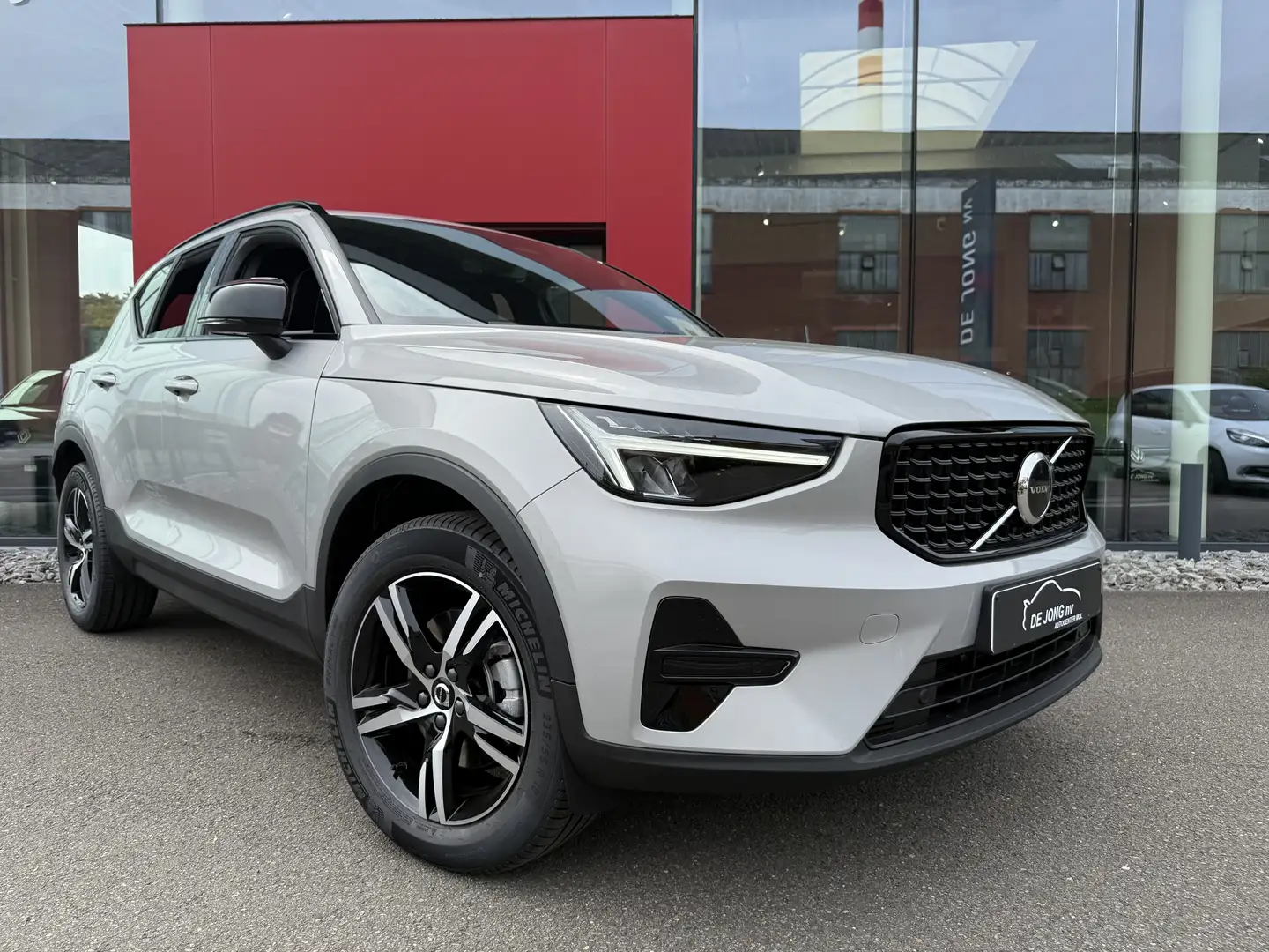Volvo XC40 Automaat NIEUWE WAGEN Benzine /Elektrisch - 2