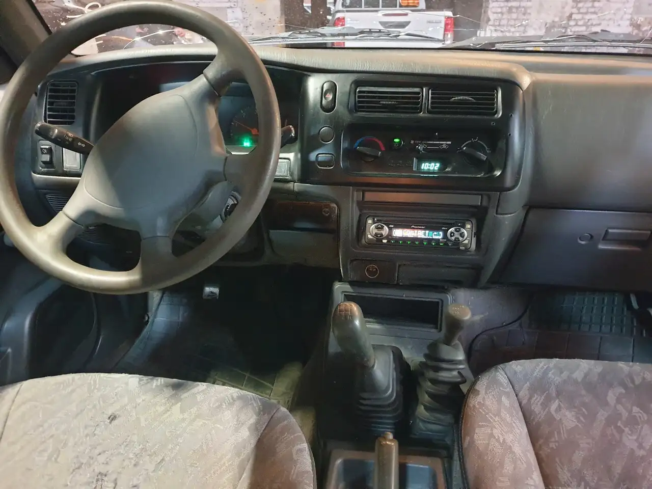 Mitsubishi L200 2.5 Turbo GL 4WD "Airco", foto 9