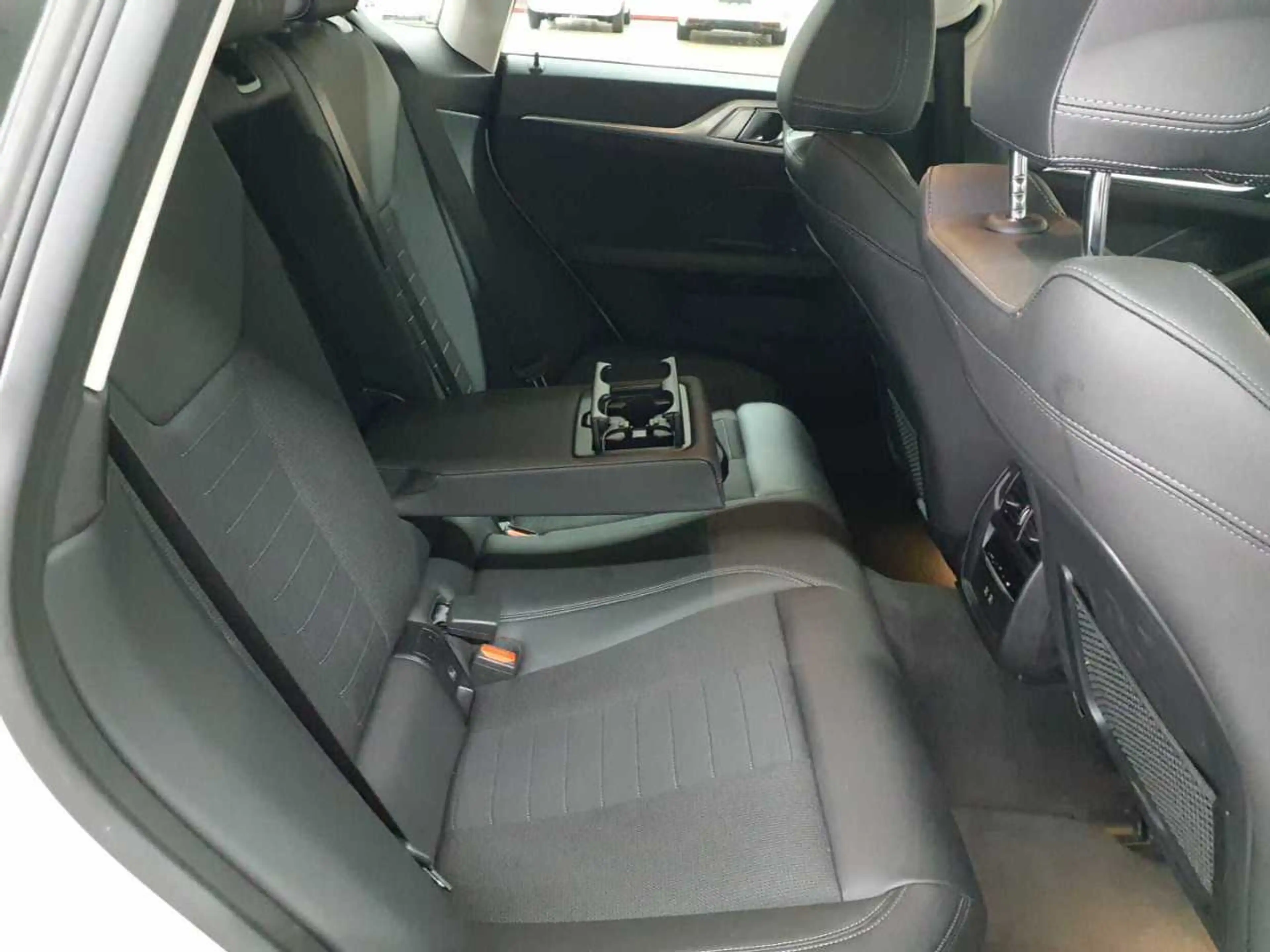 BMW i4 i4 eDrive40 Gran Coupe Navi SHZ LED — photo 13