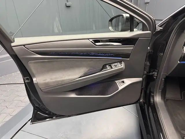 Volkswagen Id.7 view 13