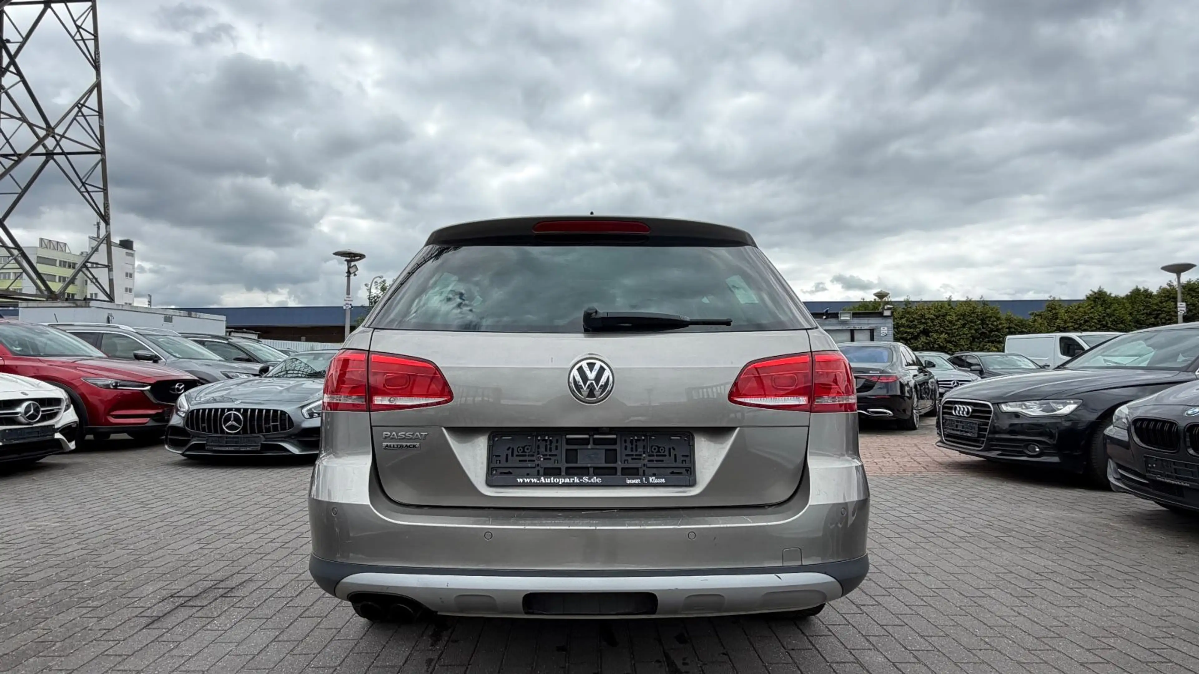 Volkswagen Passat Alltrack Variant 4x4 | NAVI | KAMERA |AHK — photo 6