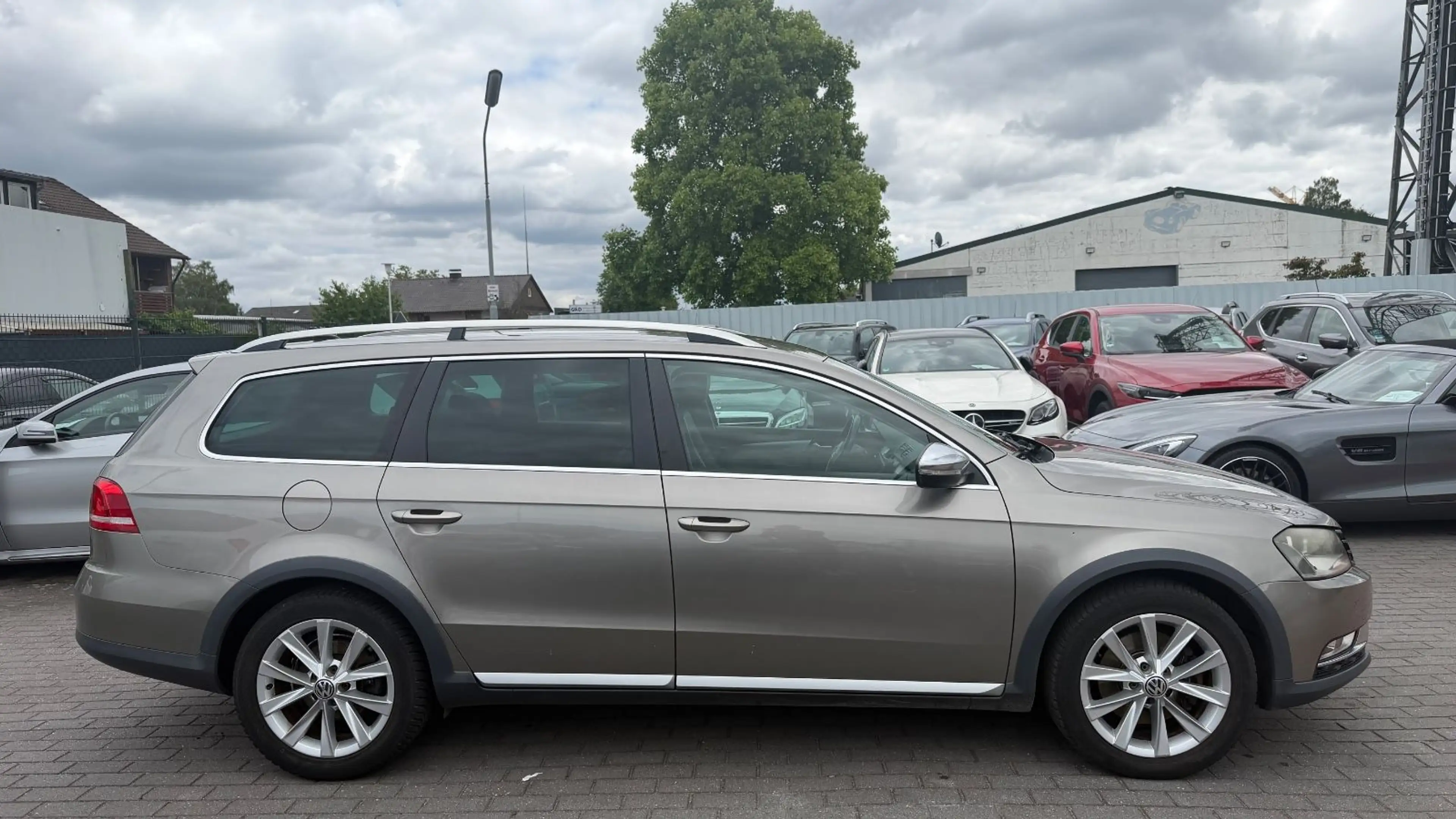 Volkswagen Passat Alltrack Variant 4x4 | NAVI | KAMERA |AHK — photo 4