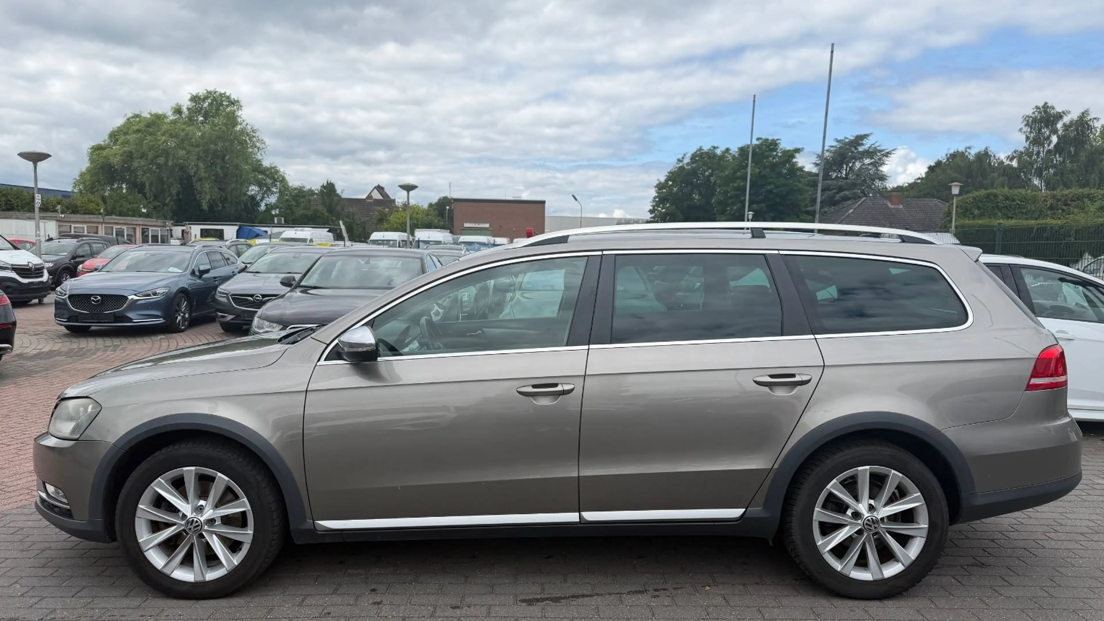 Volkswagen Passat Alltrack Variant 4x4 | NAVI | KAMERA |AHK — photo 5