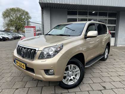 Toyota Land Cruiser 3.0 D-4D-F Executive | Automaat | 7 Persoons |  Le