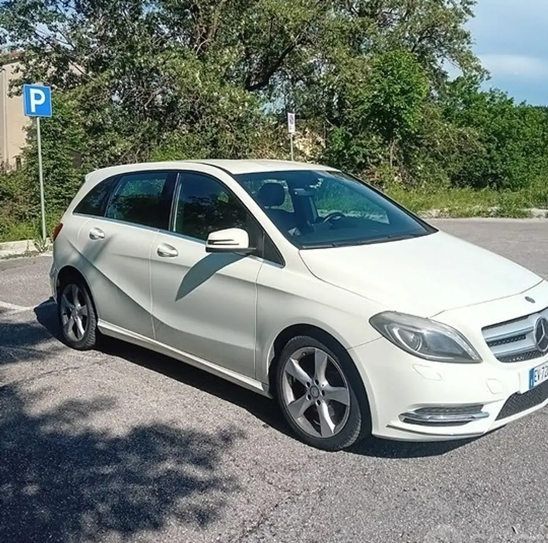 Mercedes-Benz B 180 cdi be Premium - 2