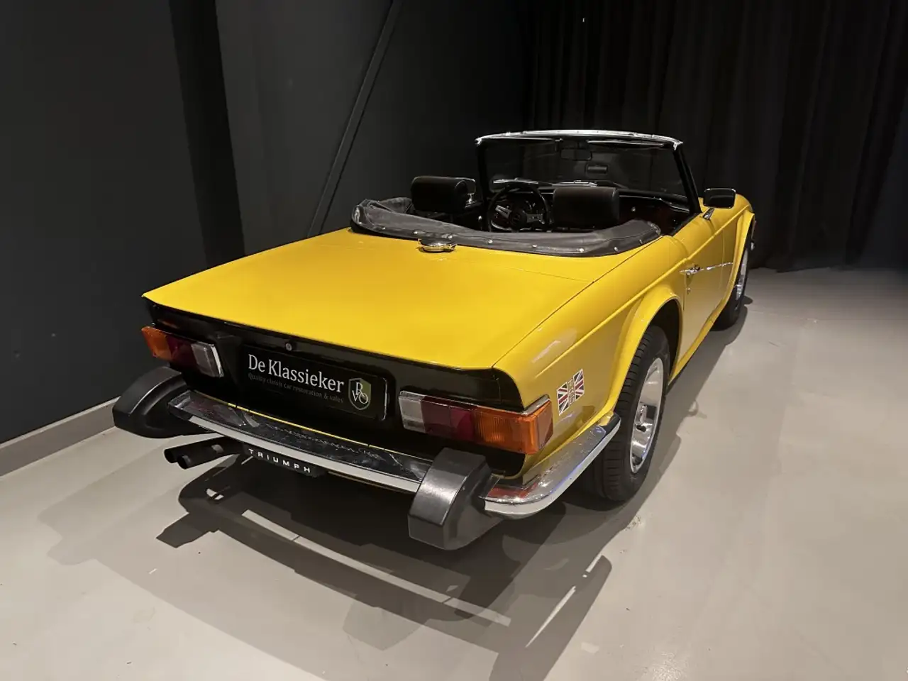 Triumph TR6 C, foto 3
