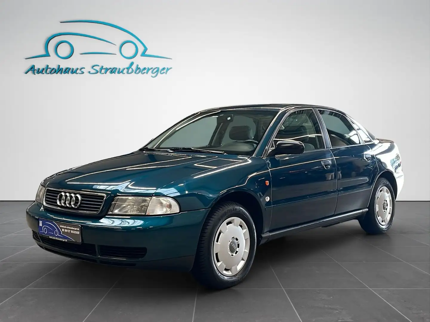 Audi A4 1.8 Klima 5 Gang Grün - 2
