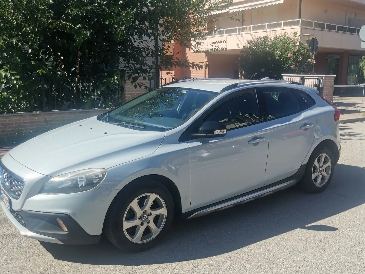 Volvo V40 Cross Country 1.6 d2 Business - 1