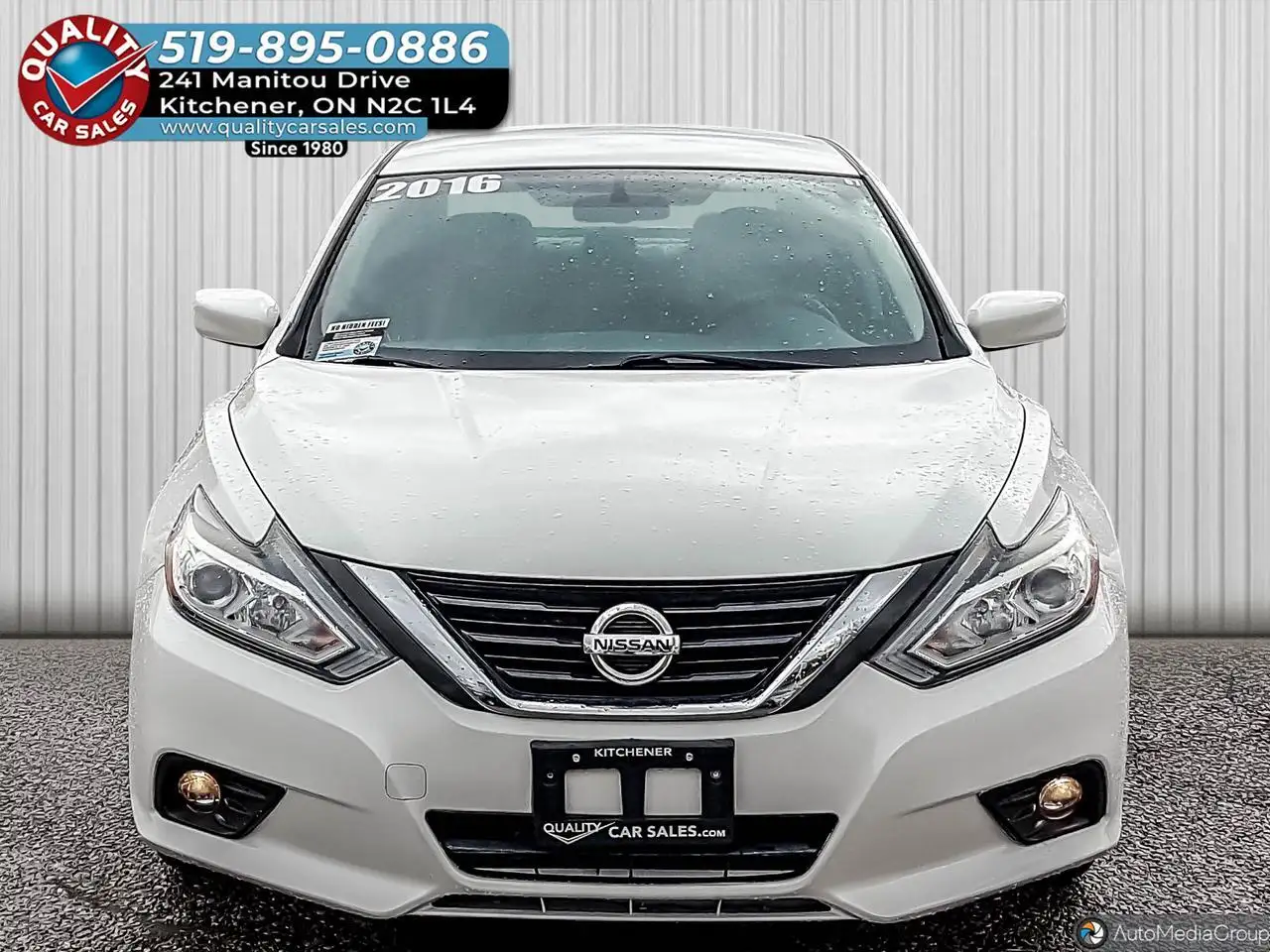 Nissan Altima снимка Nissan Altima