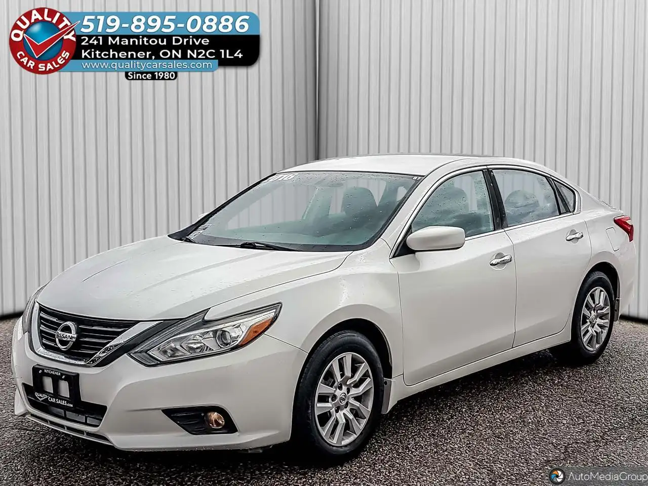 Nissan Altima снимка Nissan Altima