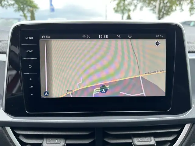 Volkswagen T-Roc view 19