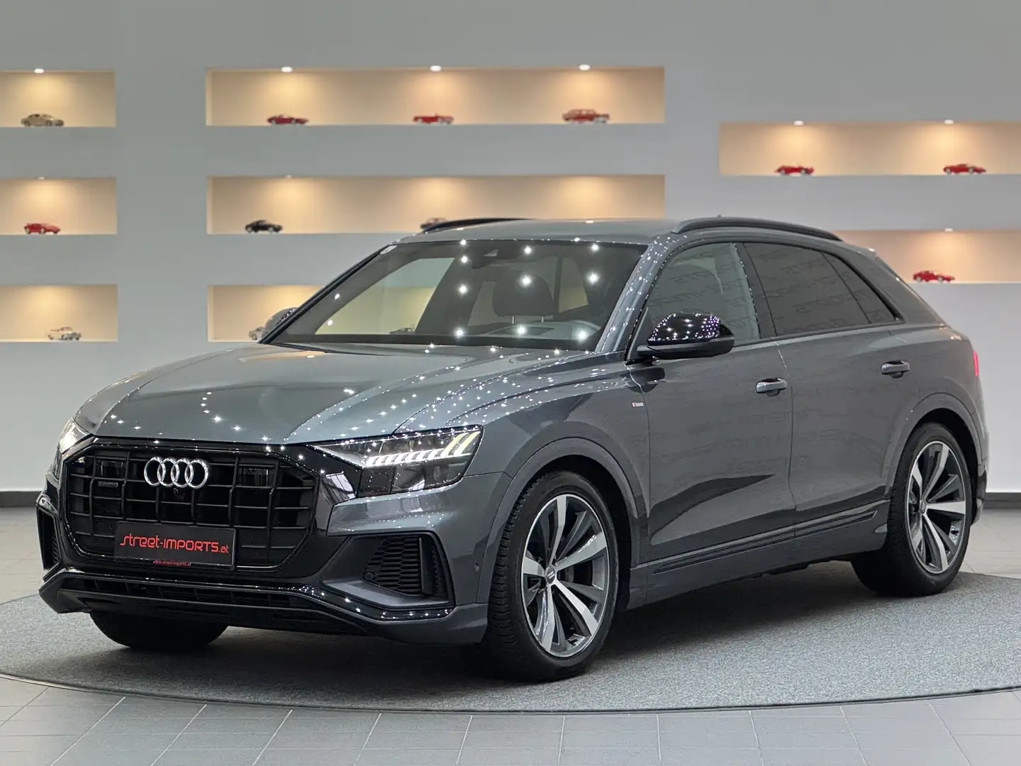 Audi Q8 50 TDI quattro 3.0 S-line *Bang & Olufsen*HUD*AHK* Grau - 1