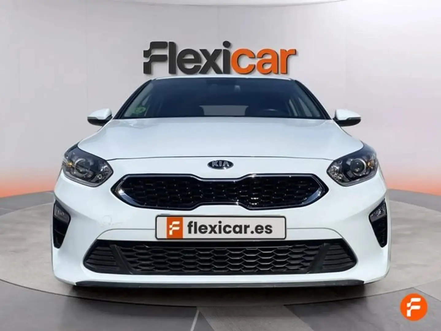 Kia 1.4 T-GDi 103kW (140CV) Business DCT Blanco - 2