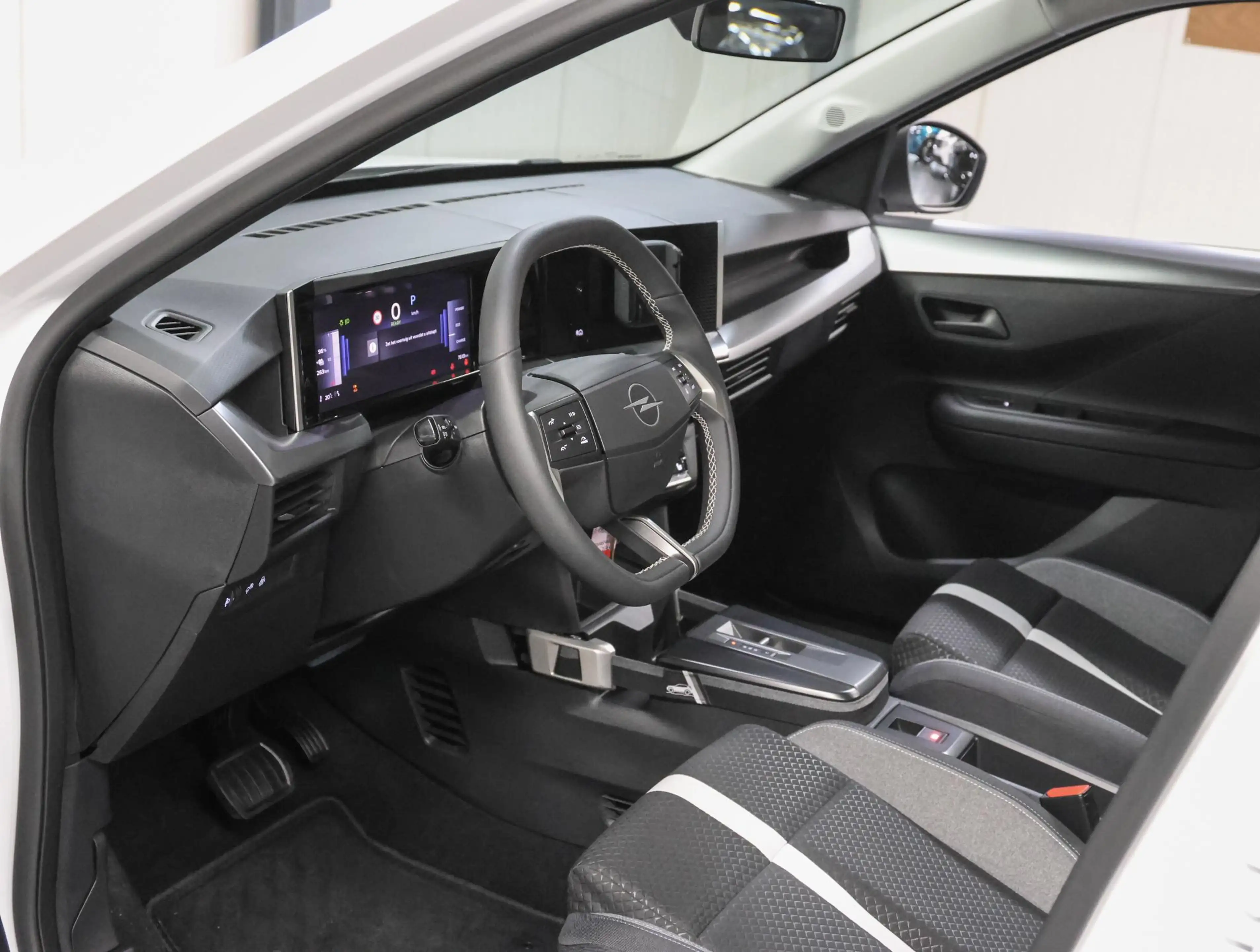 Opel Frontera Electric Edition 44 kWh | Accu 95 % | Airco | Crui — photo 11
