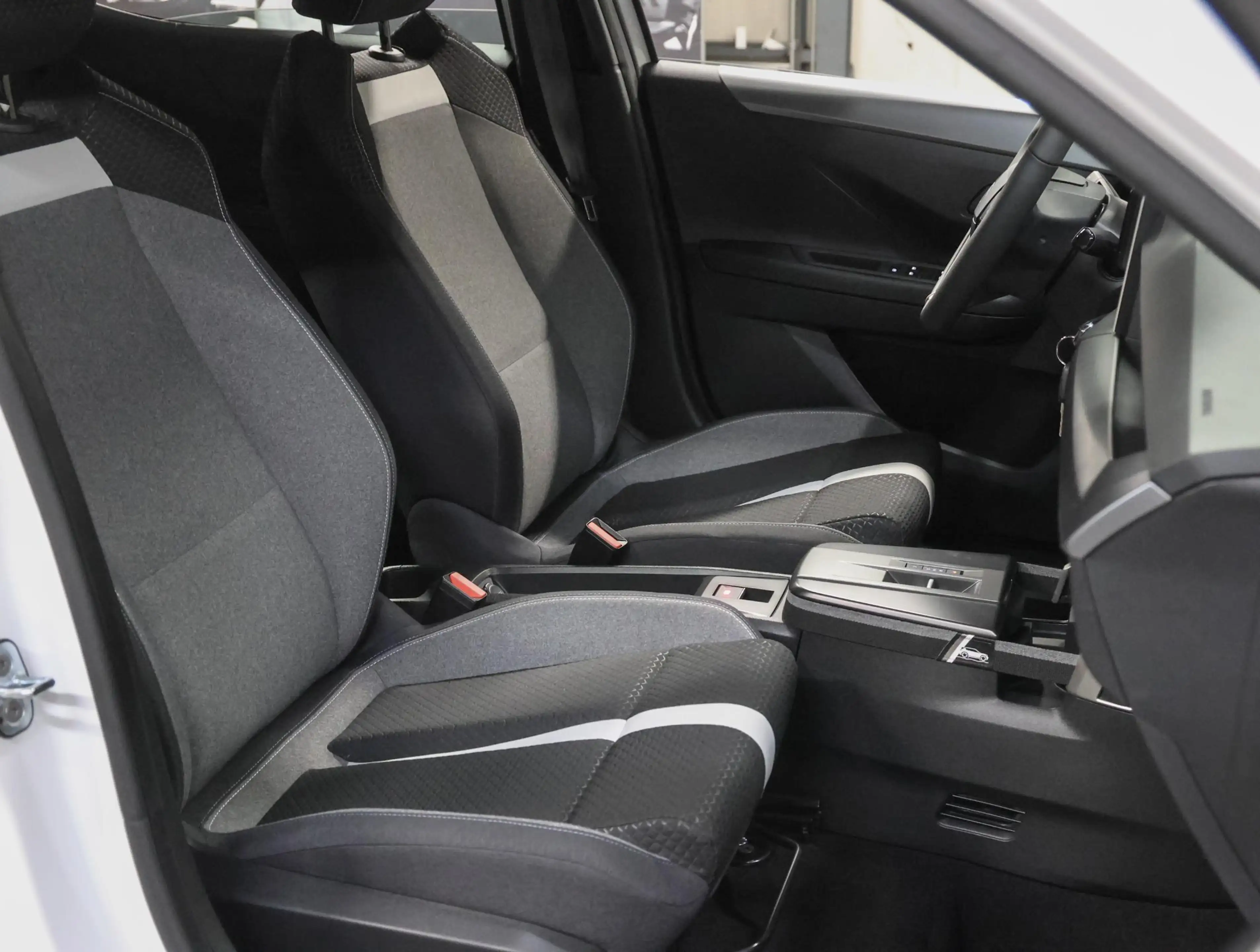 Opel Frontera Electric Edition 44 kWh | Accu 95 % | Airco | Crui — photo 10