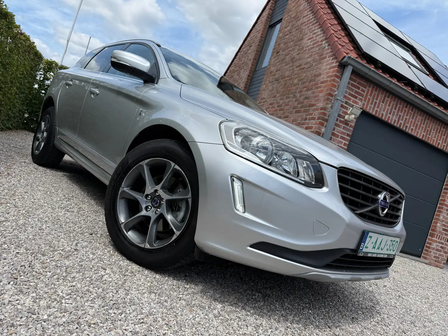Volvo XC60 2.0 D3 / OCEAN RACE Gris - 2