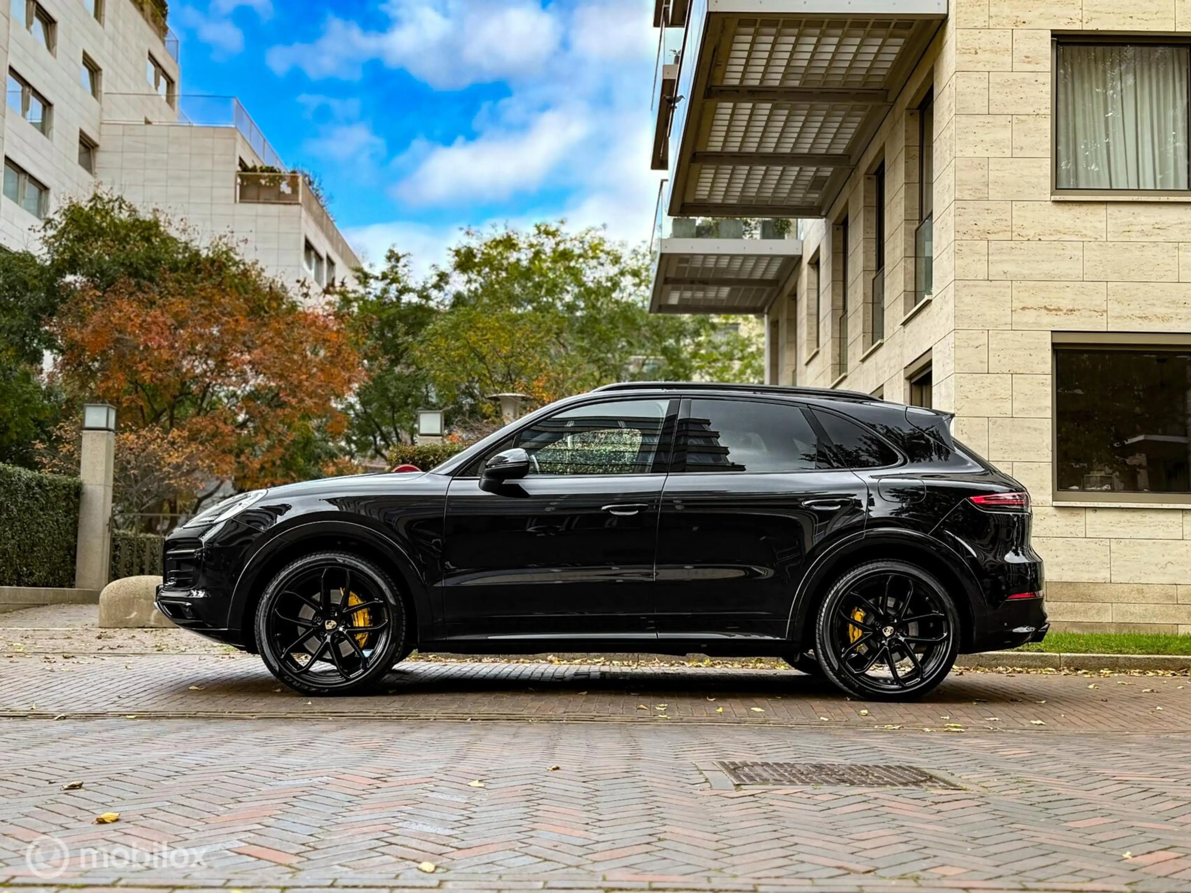 Porsche Cayenne 3.0 E-Hybrid SPORT-DESIGN|Pano|BOSE|Trekhaak — photo 7