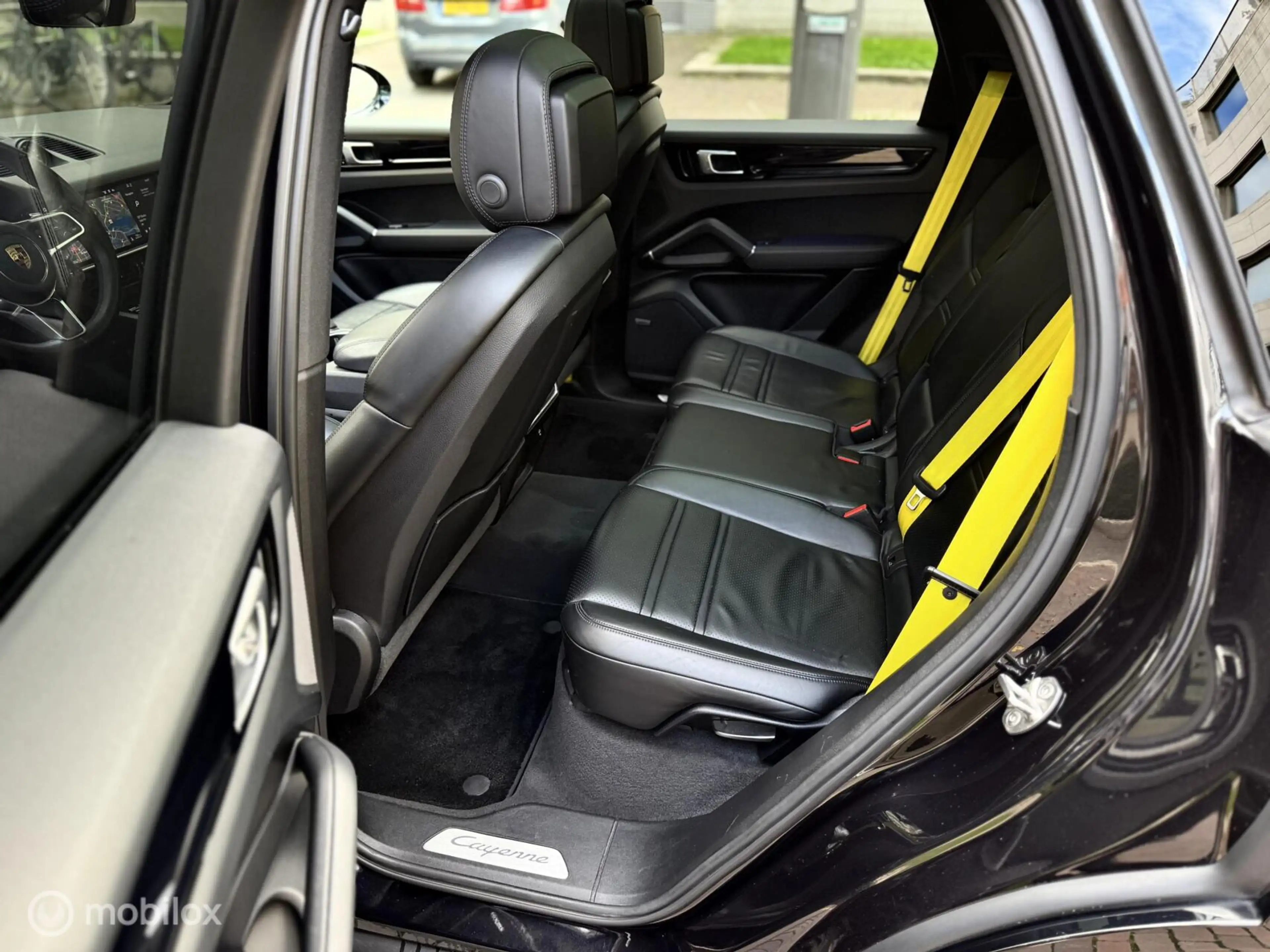 Porsche Cayenne 3.0 E-Hybrid SPORT-DESIGN|Pano|BOSE|Trekhaak — photo 17