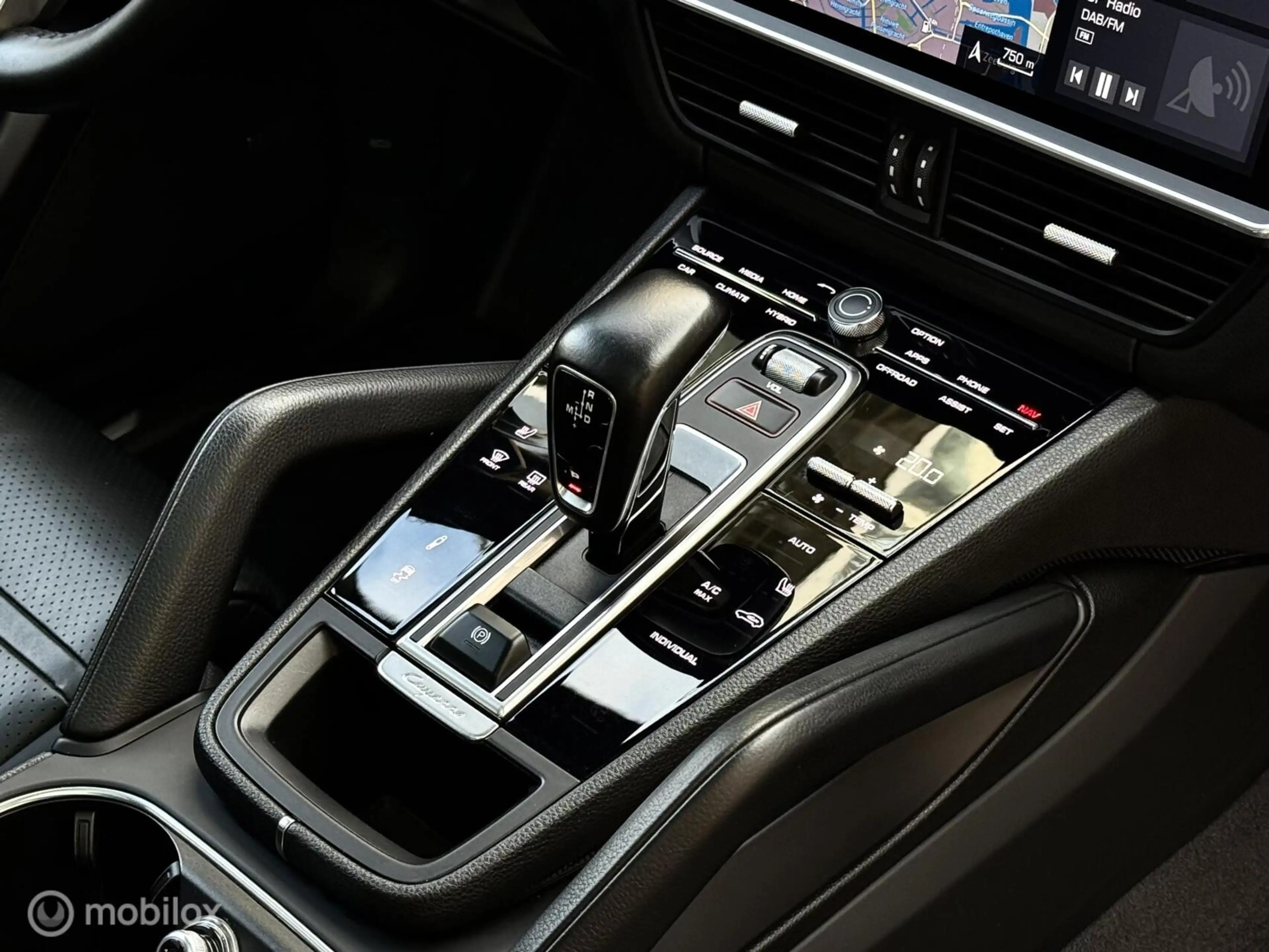Porsche Cayenne 3.0 E-Hybrid SPORT-DESIGN|Pano|BOSE|Trekhaak — photo 31