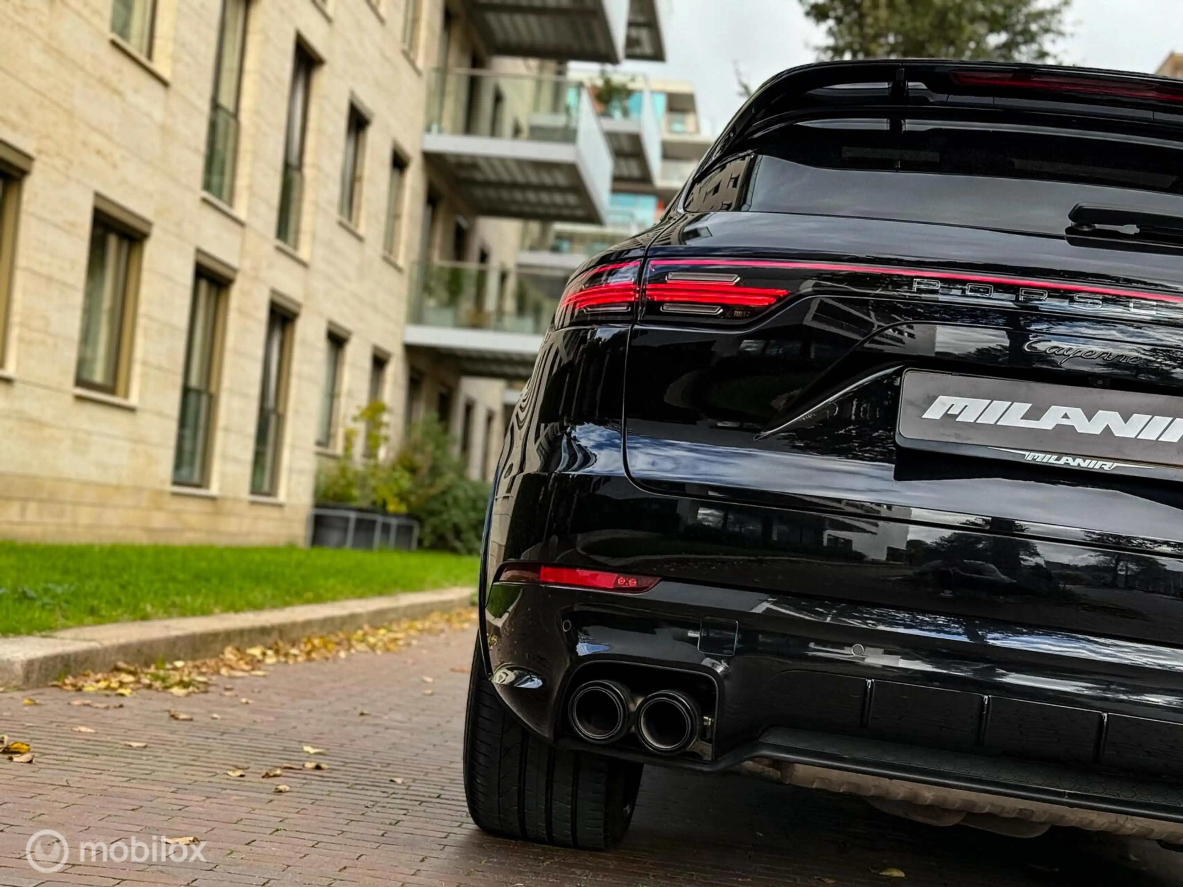 Porsche Cayenne 3.0 E-Hybrid SPORT-DESIGN|Pano|BOSE|Trekhaak — photo 12
