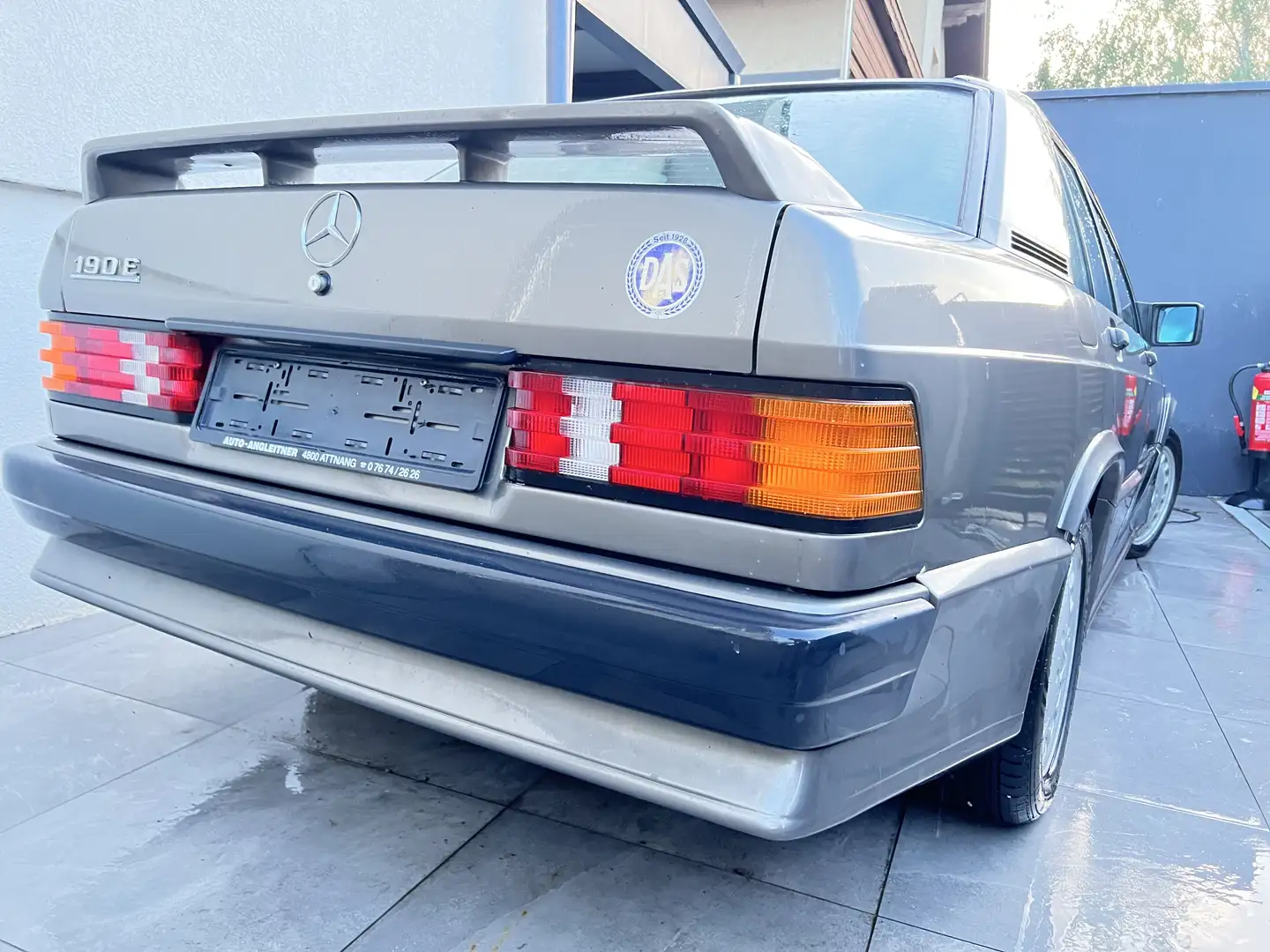 Mercedes-Benz 190 Garagenfund – 4.770 KM-Stand laut Überlieferung - 1