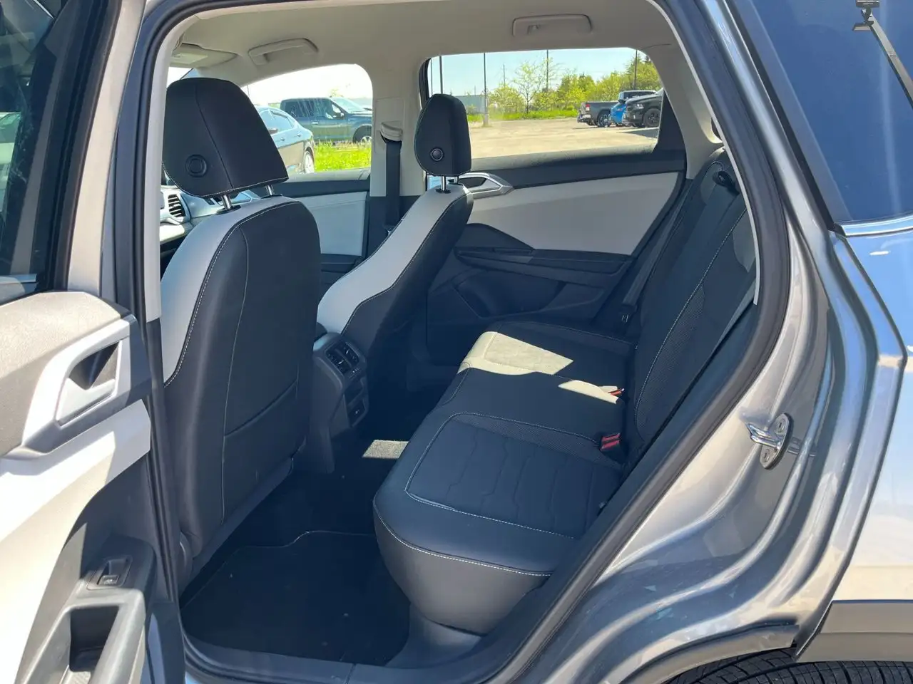 Volkswagen Taos снимка Volkswagen Taos