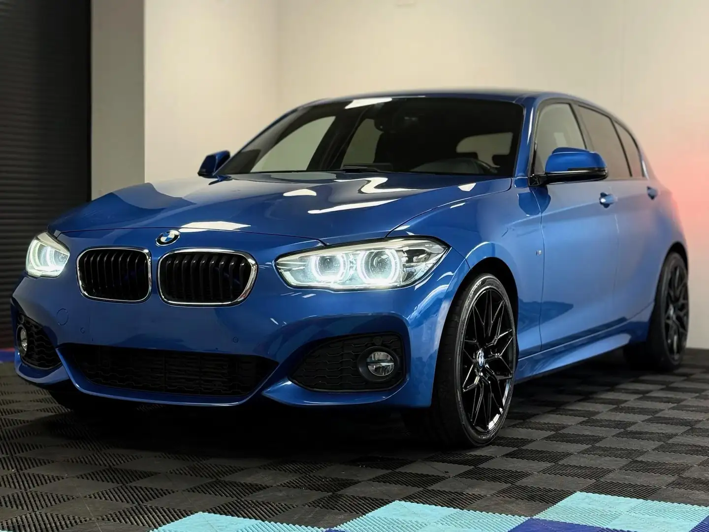 BMW 116 116 dA Pack M Blau - 1