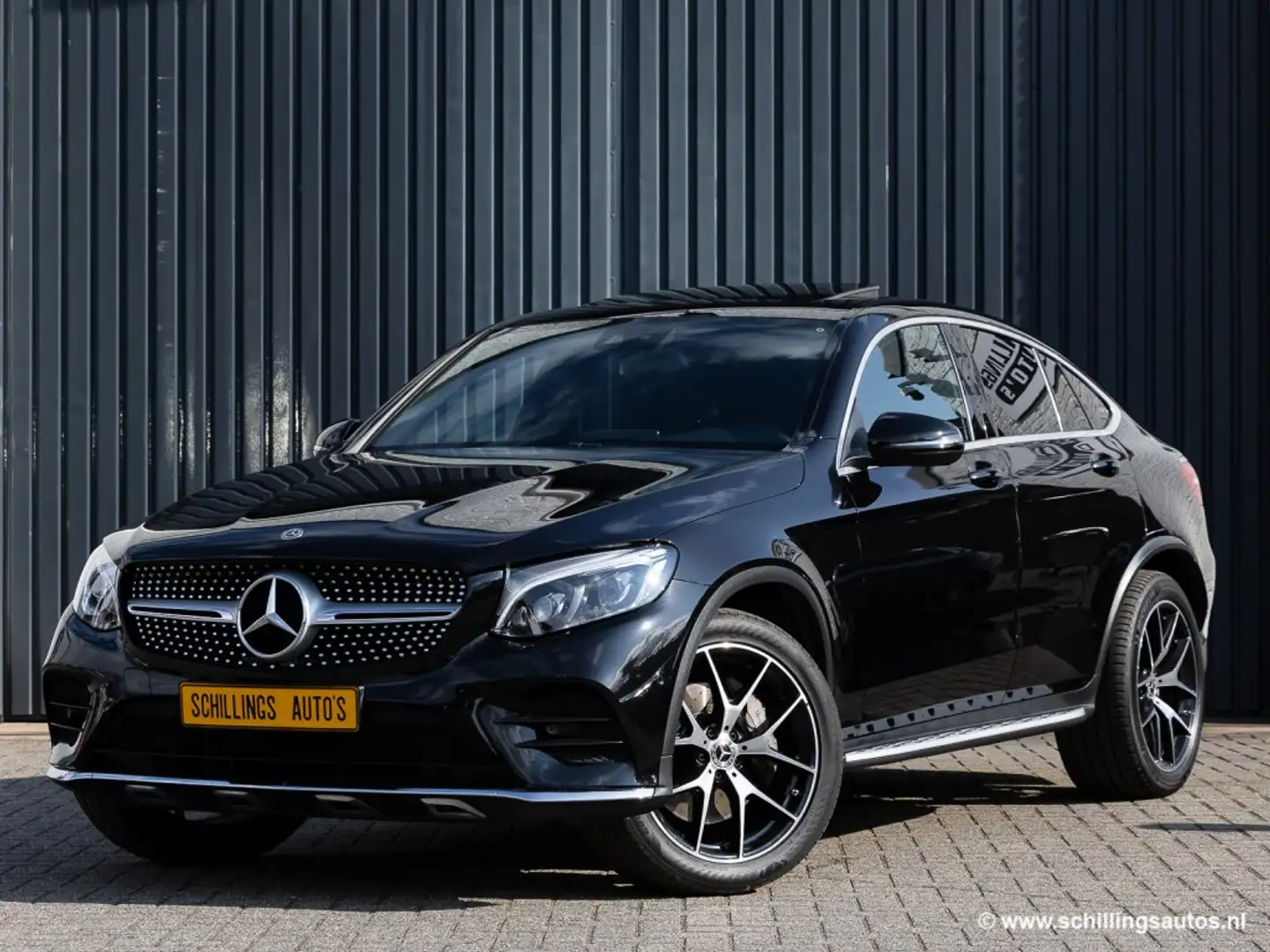 Mercedes-Benz Mercedes- Benz GLC -Klasse Coupe-250 4MATIC AMG Li Noir - 1